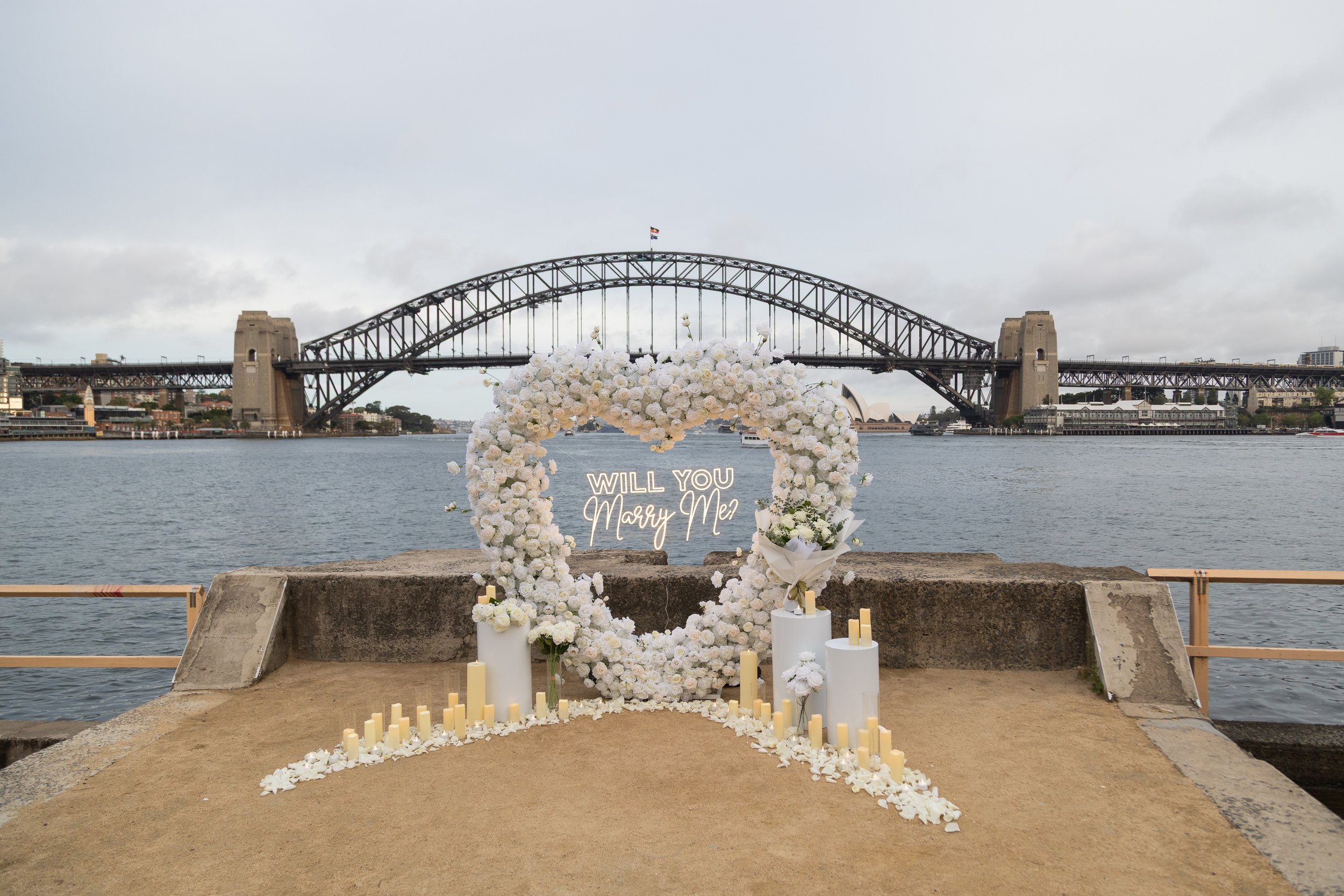Amazing Sydney Harbour Bridge and Opera House Views for a white dream proposal luxury styling