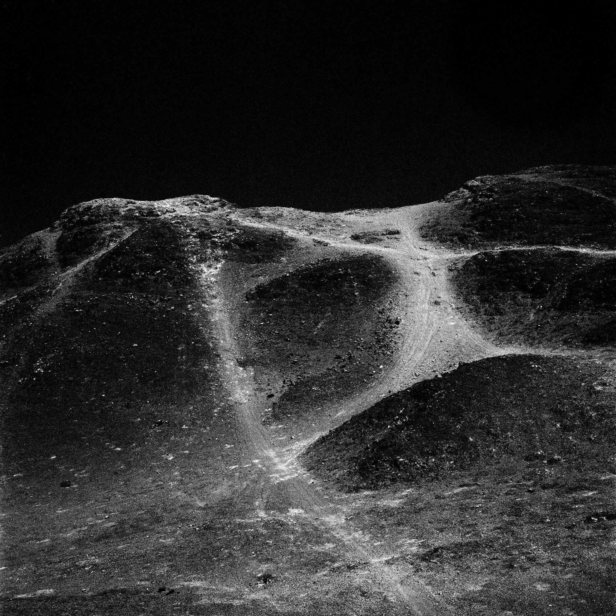Moonscape_LOE 001 copy 2.jpg