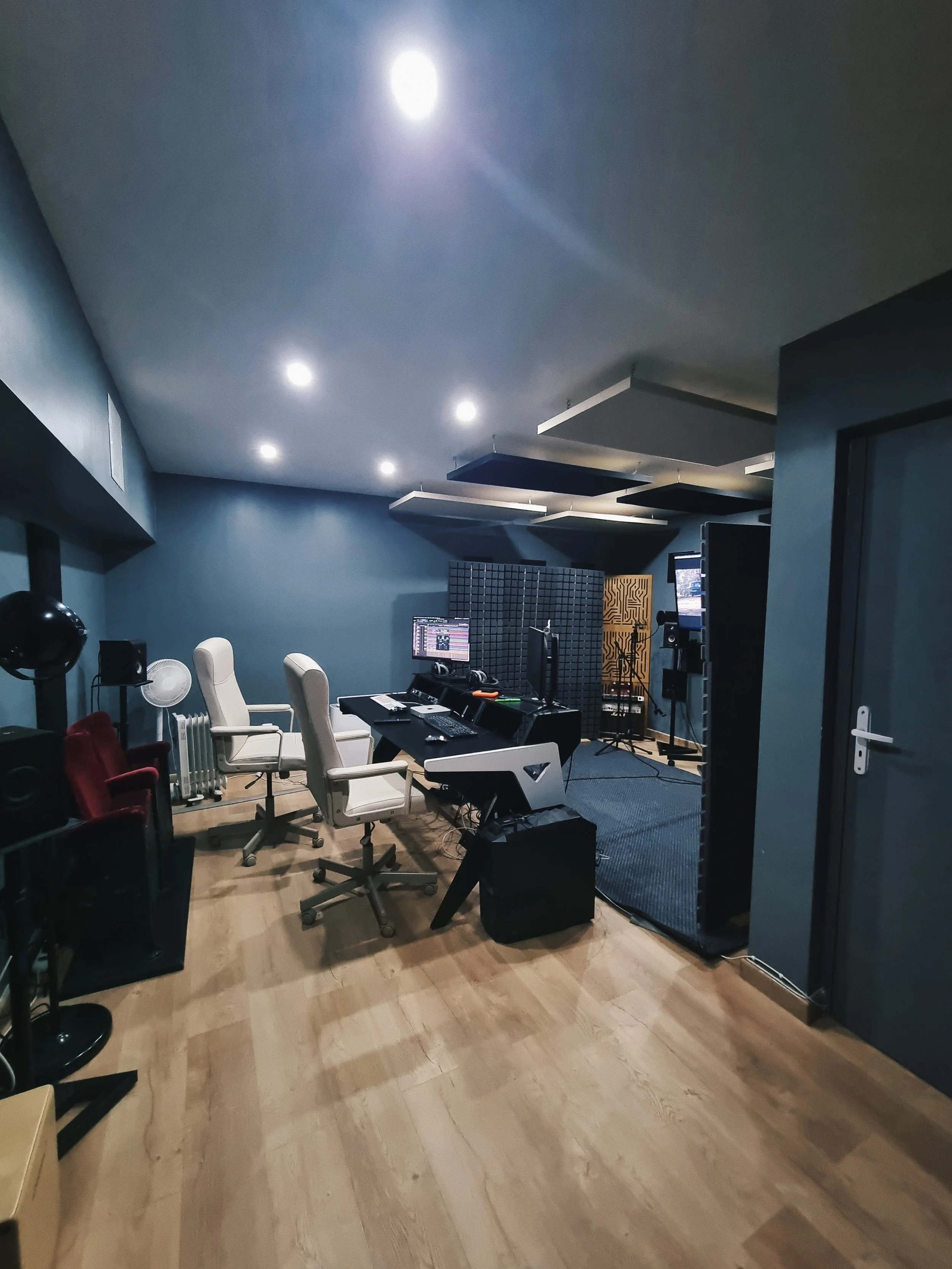 Studio.jpg