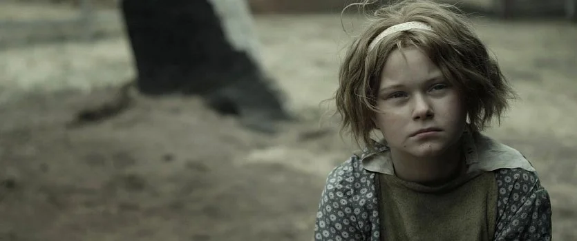 The.Dressmaker Tilly Young CU.jpg