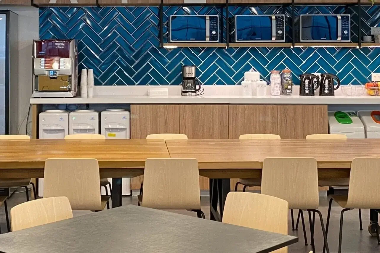 5 Rules for Your Office Break Room