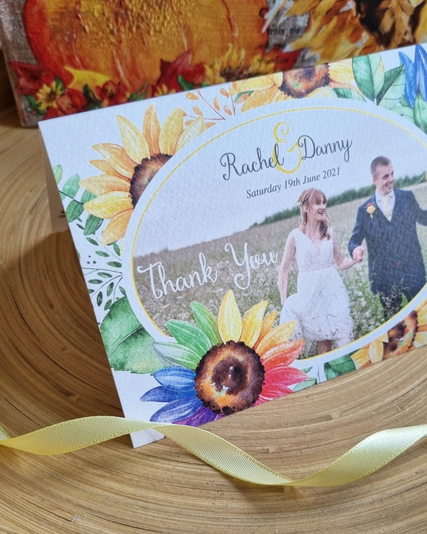 🌿🌻
I love doing thank you cards, it means I get to see your wedding photos from the big day!
.
📸 @annarowlandsonphoto
.
.
.
#loveislove #savethedate #weddingstationery #weddingstationer #weddingstationerydesign #weddinginvites #weddinginvite #wedd