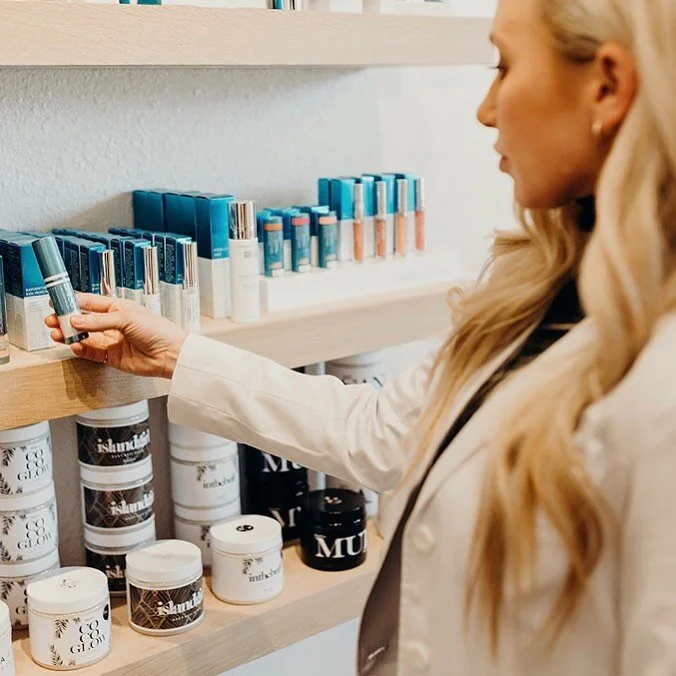 Sunscreen. The simplest (and least expensive) way to prevent premature aging. 

It&rsquo;s unlikely you will come to an appointment with me without getting a sunscreen chit-chat. 

I am proud to be a @colorescience partner and truly feel the protecti