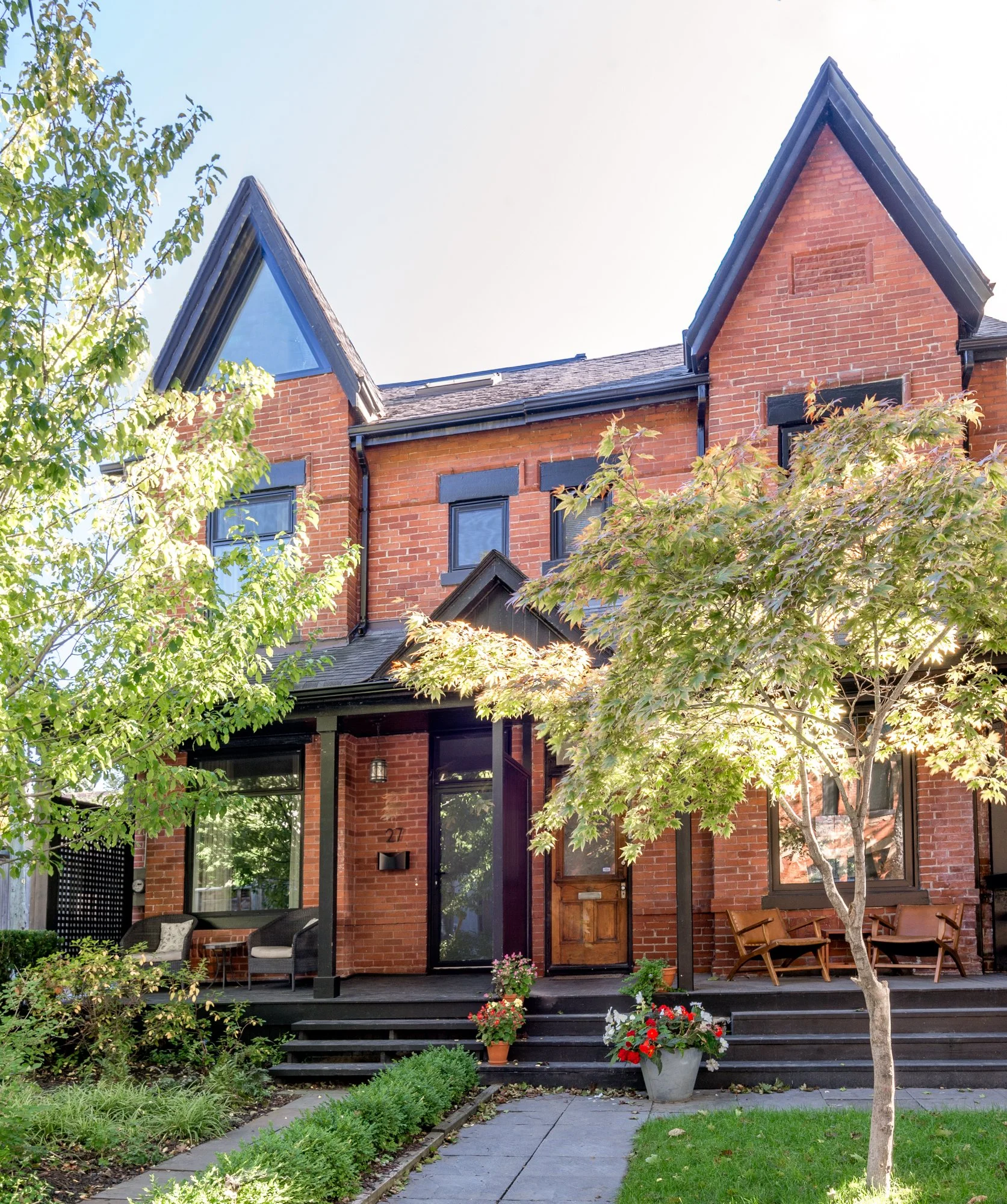 Exterior view of Blong House designed by SOCA