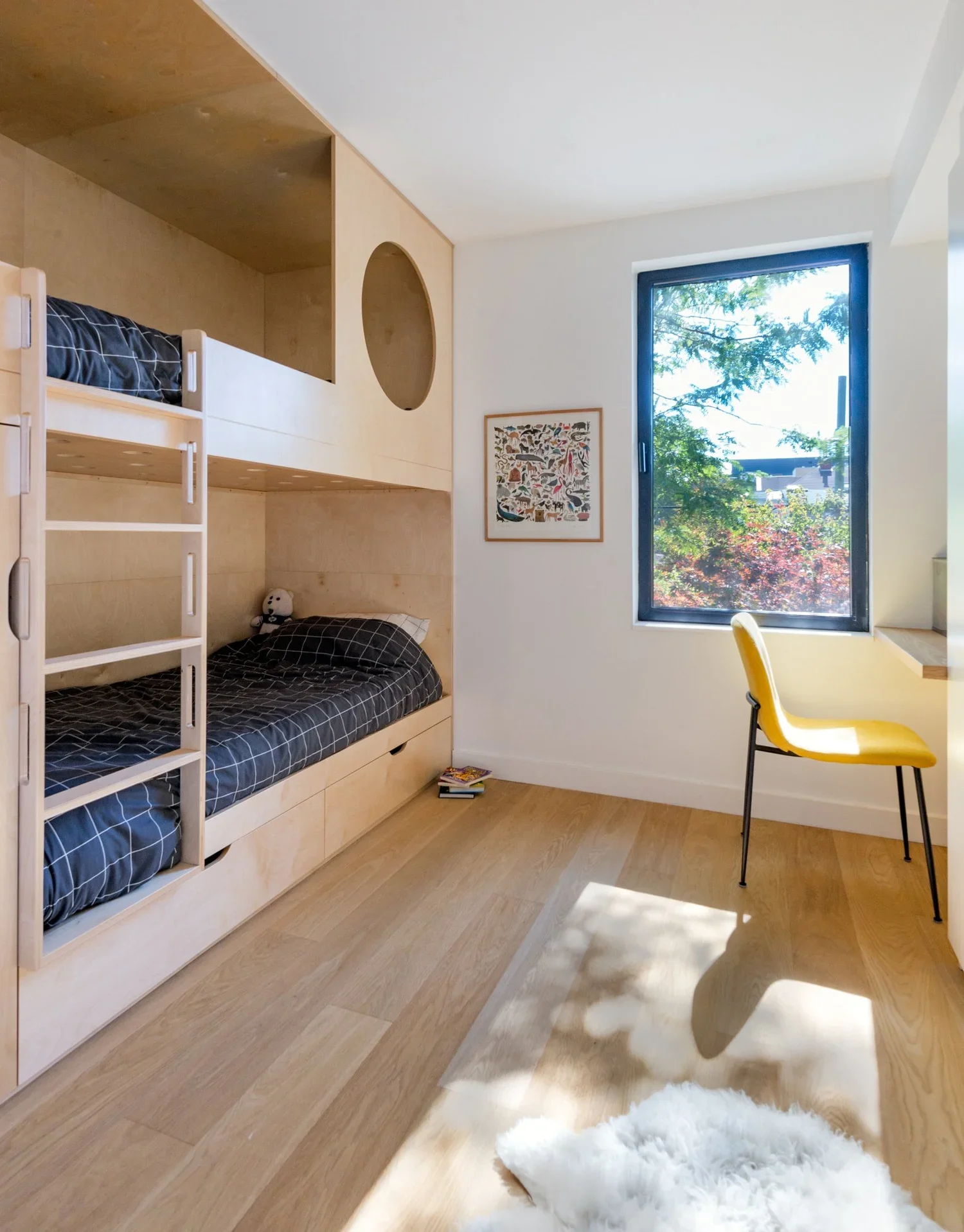 Children bedroom of Blong House designed by SOCA