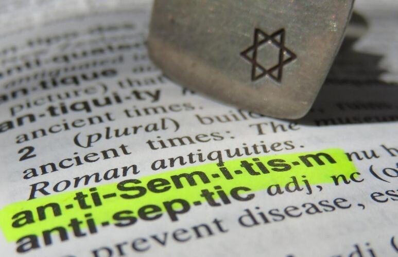 Old Tropes, New Outlets: Antisemitism During Lockdown