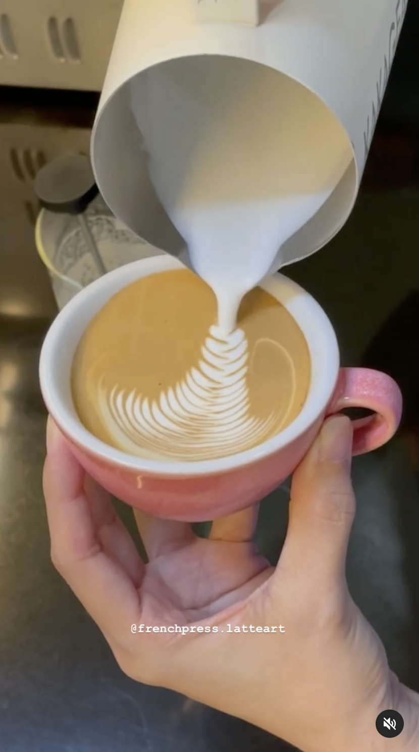 IKEA's milk frother: Is it possible to make Latte Art with ? 