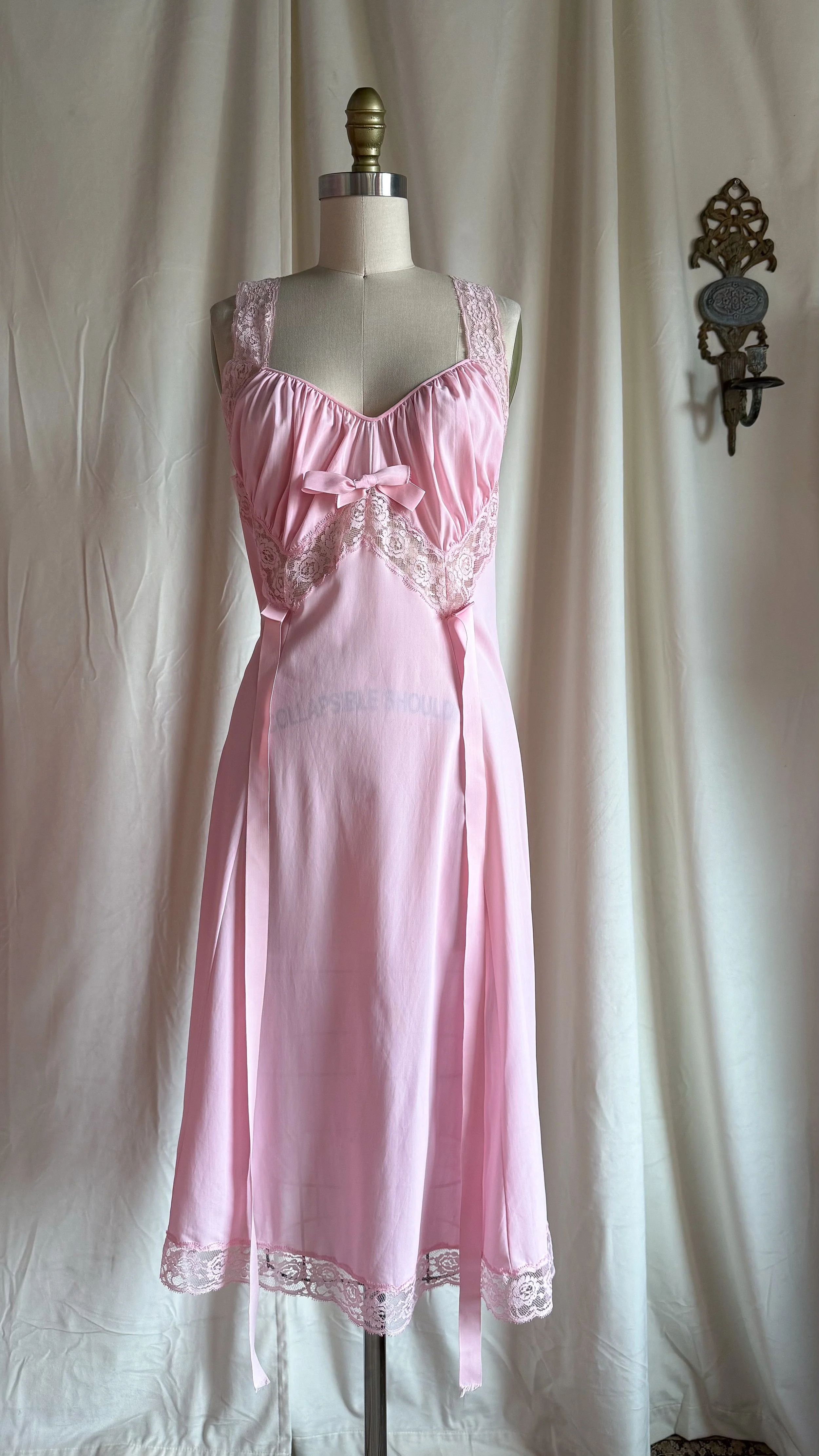 1960's Kayser Cherry Blossom Slip
