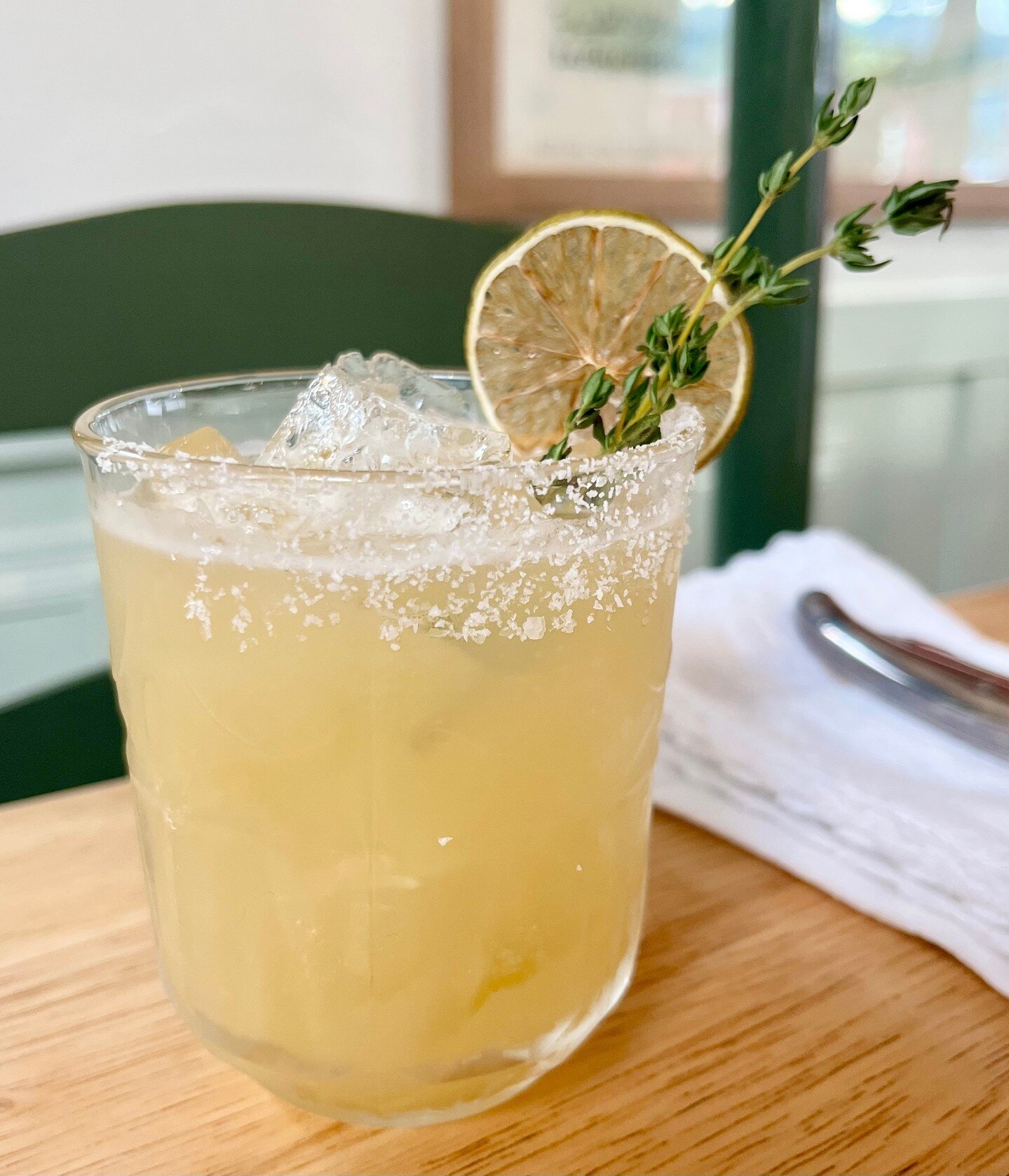 We have another cocktail reveal for you all! This is our Za'atar Paloma! Made with 1800 Tequila Silver, grapefruit, lemon, house-made  za'atar syrup, and topped with thyme, this citrus-herbal concoction is perfect for a night out!