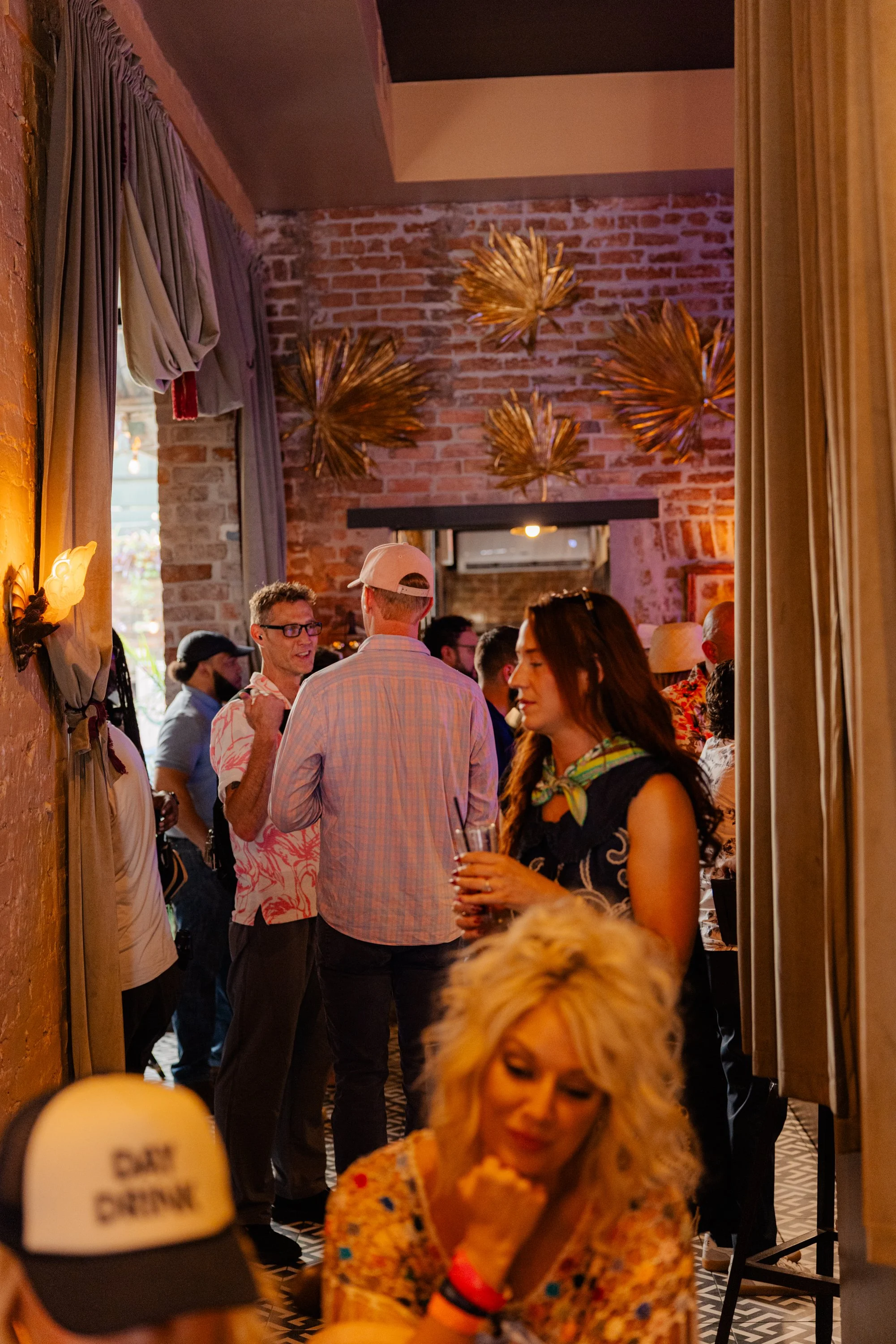 20260720_SeeTheElephant_Bar1865_019.jpg