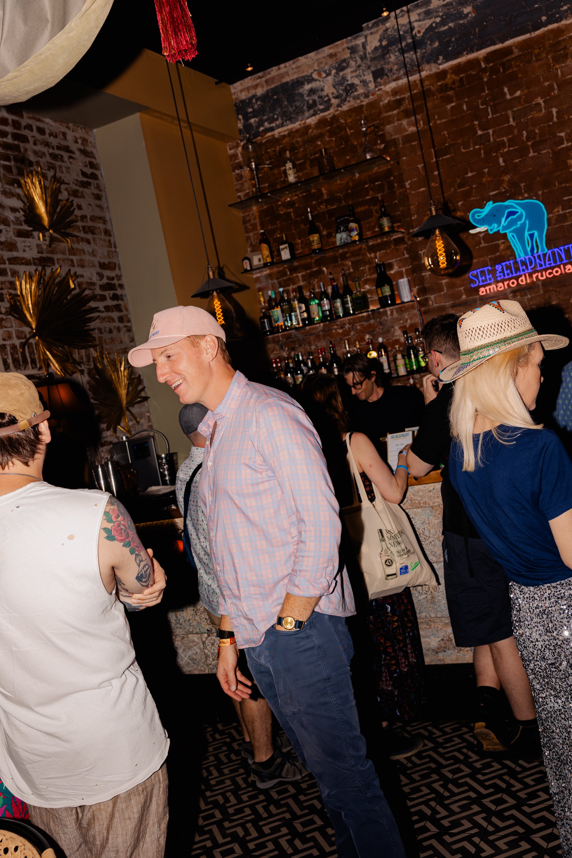 20260720_SeeTheElephant_Bar1865_050.jpg