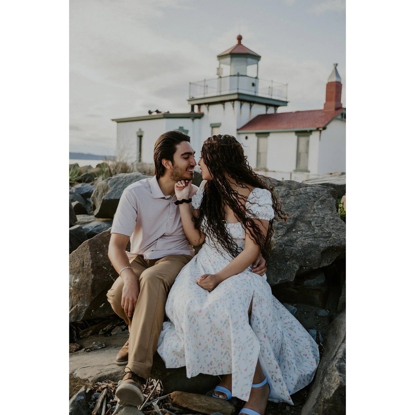 SHE SAID YES! I am so honored to have been witness to such a beautiful proposal. He contacted me so long in advance and planned such a perfect moment! You can just FEEL their love radiate through these pictures. 🥰😭 Thank you Elian and Araya for tru