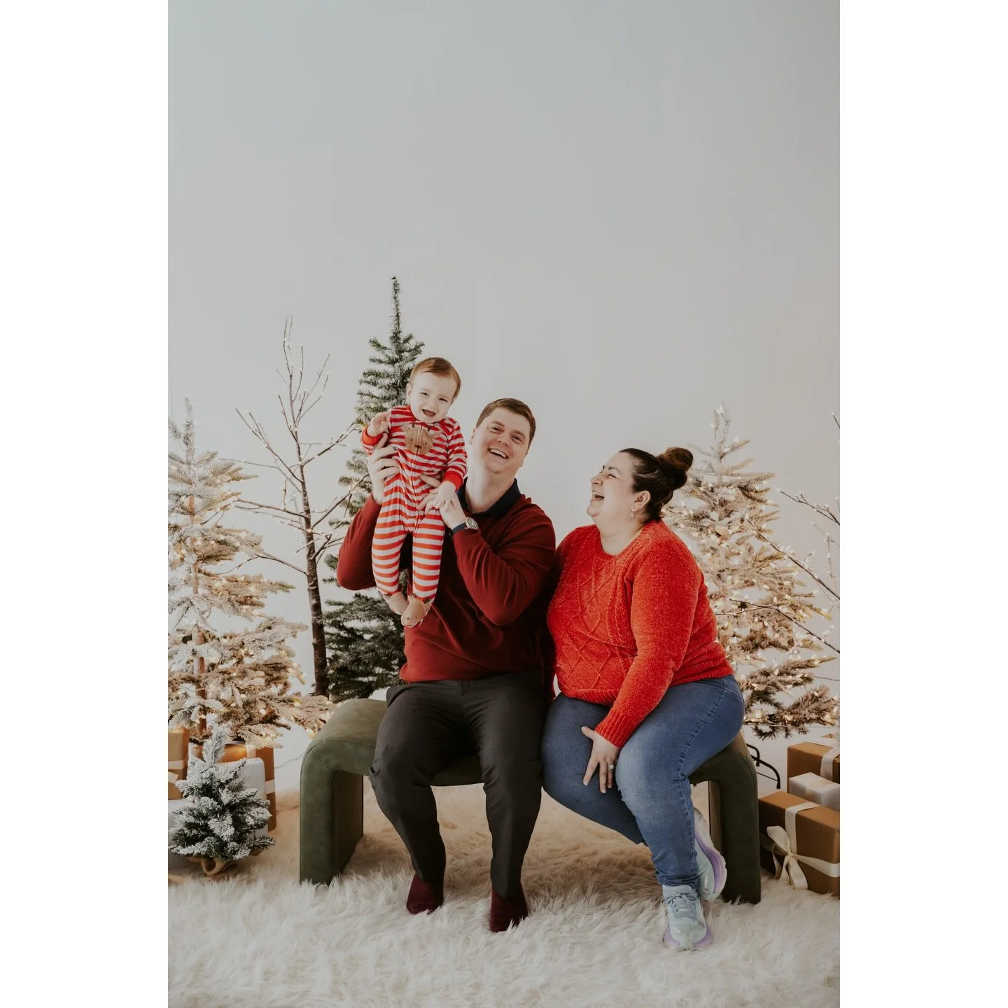 Hot take: candid moments are better than planned ones

My goal is to capture those small unplanned moments that can&rsquo;t be replicated and that you will treasure forever. If you&rsquo;re looking for an out of the box photographer who&rsquo;s deter