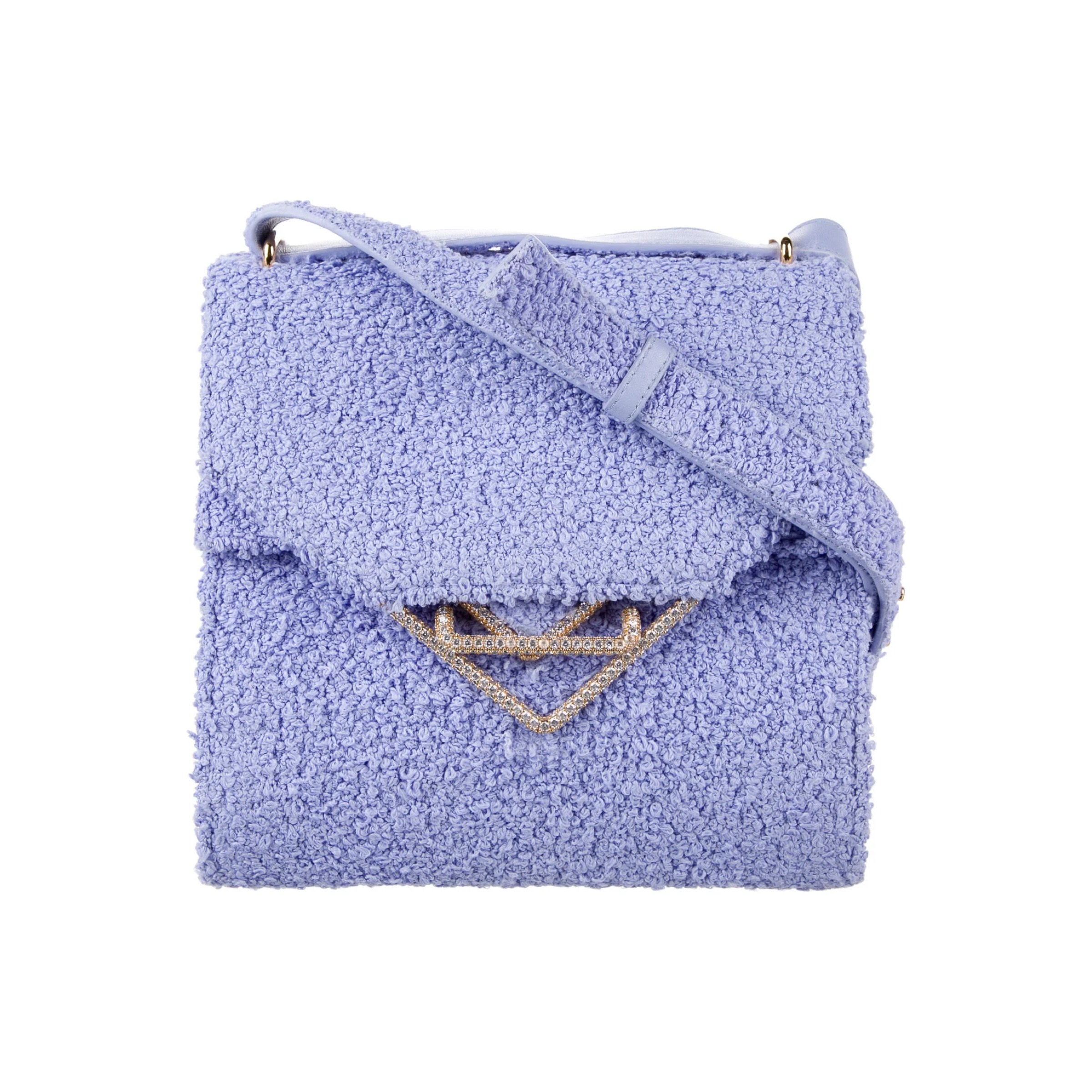 STYLE SPOTLIGHT: BOTTEGA VENETA BOUCLE CLIP BAG