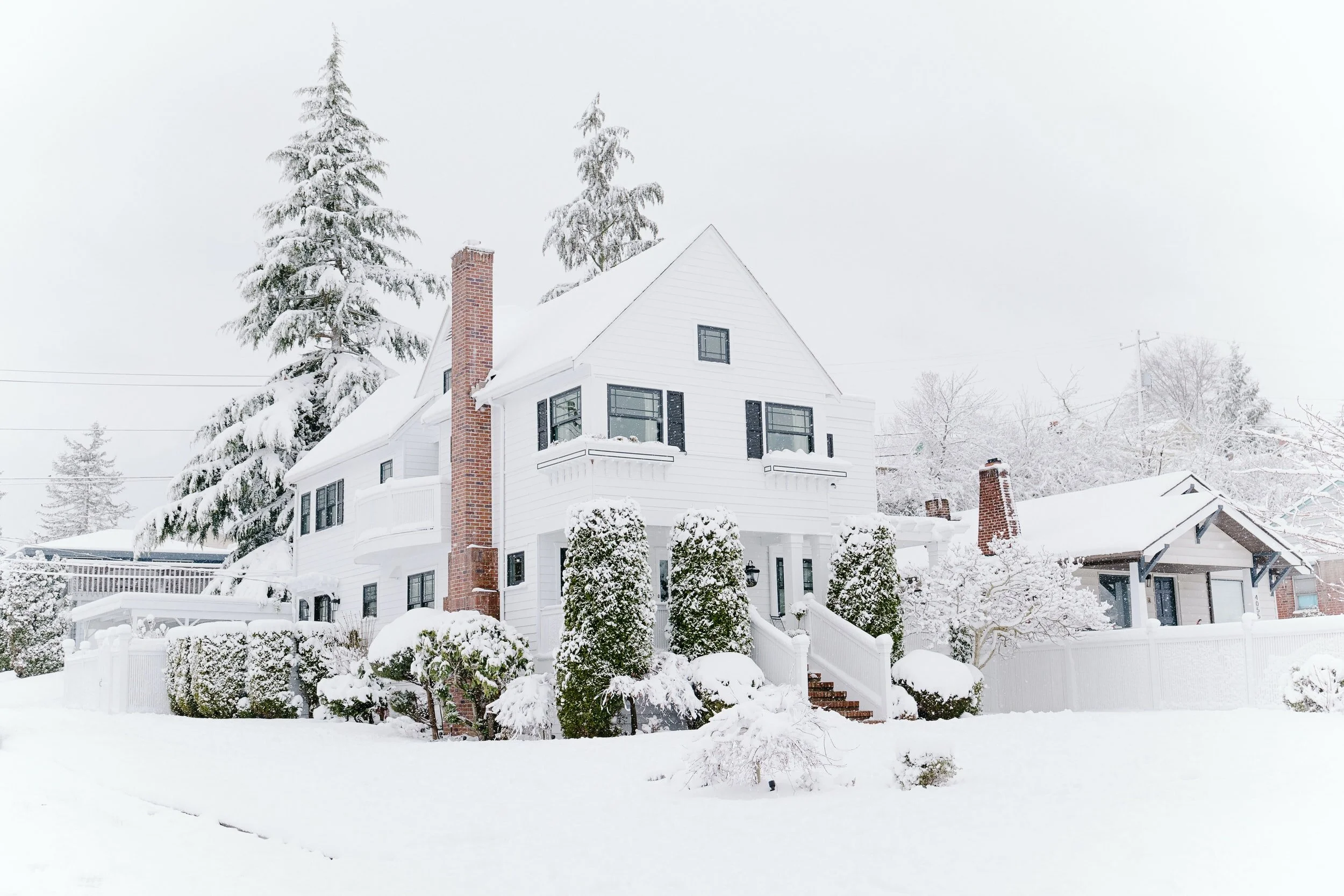 Selling This Winter? 4 Negotiation Tips to Ensure a Speedy Home Sale