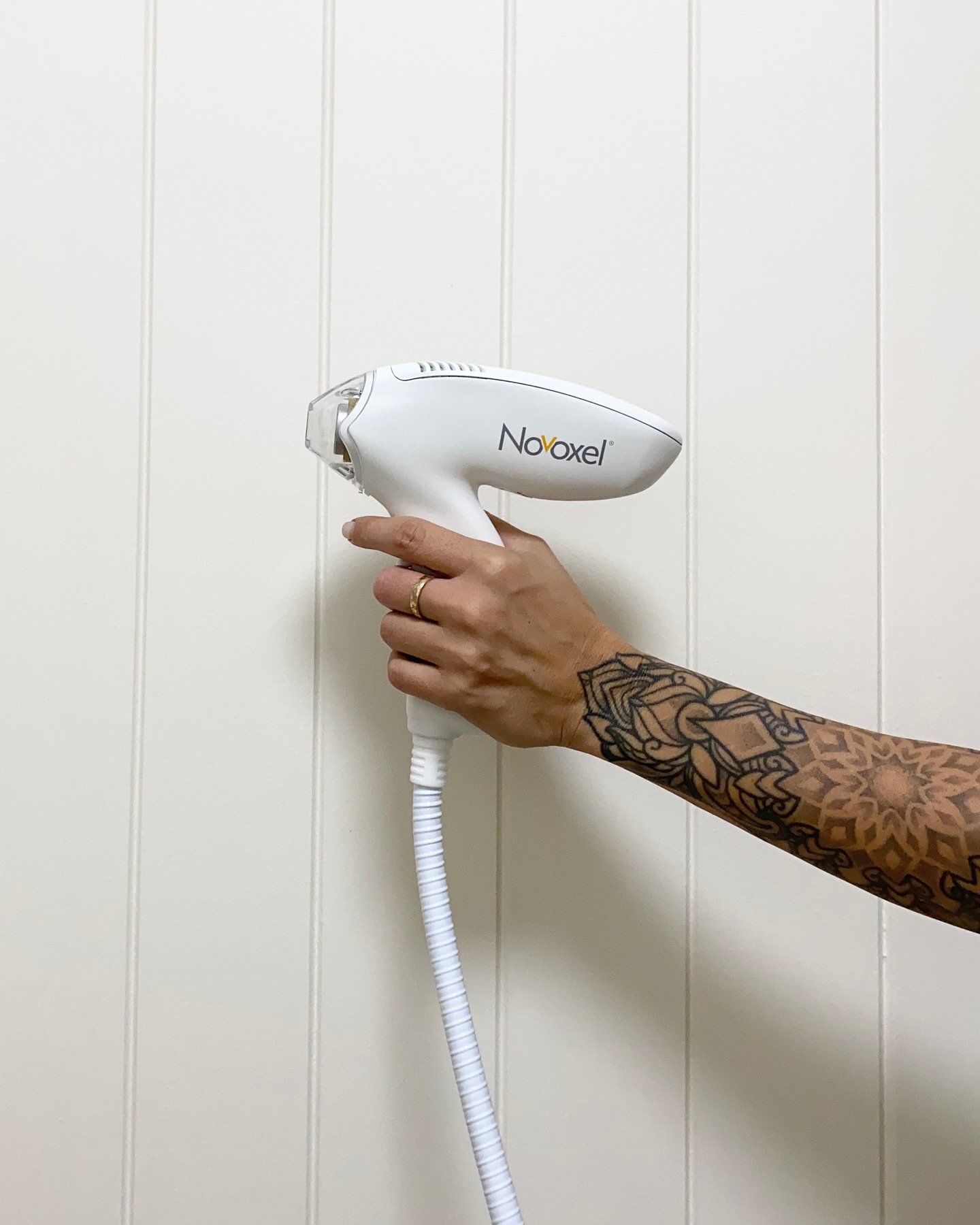 The Magical Tixel Hand Piece ✨ We are continuing to see the most incredible results come through the salon. 
If you haven&rsquo;t tried Tixel yet, you need to 🤩 

Prices starting from $350 - book through the link in bio 🔗