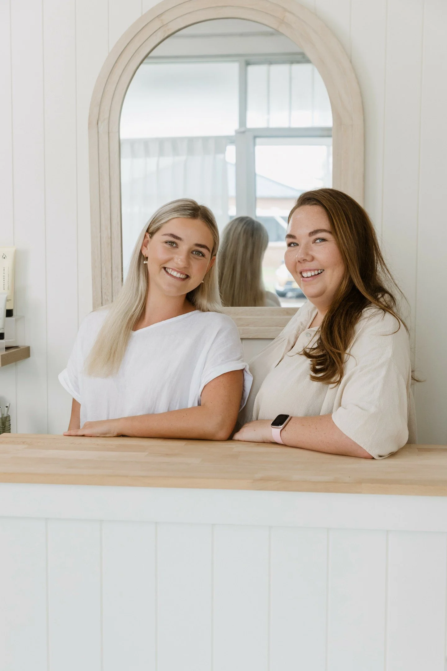 Not sure what your skin needs right now? Start with a consultation where we assess your skin, talk through your goals, and create a personalised treatment plan focused on natural, long-term skin health.

Book your complimentary consultation via the l