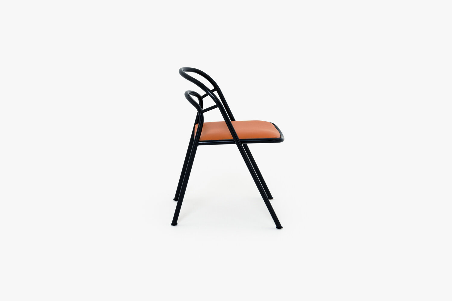 Inn_leather_upholstery_chair_side.jpg