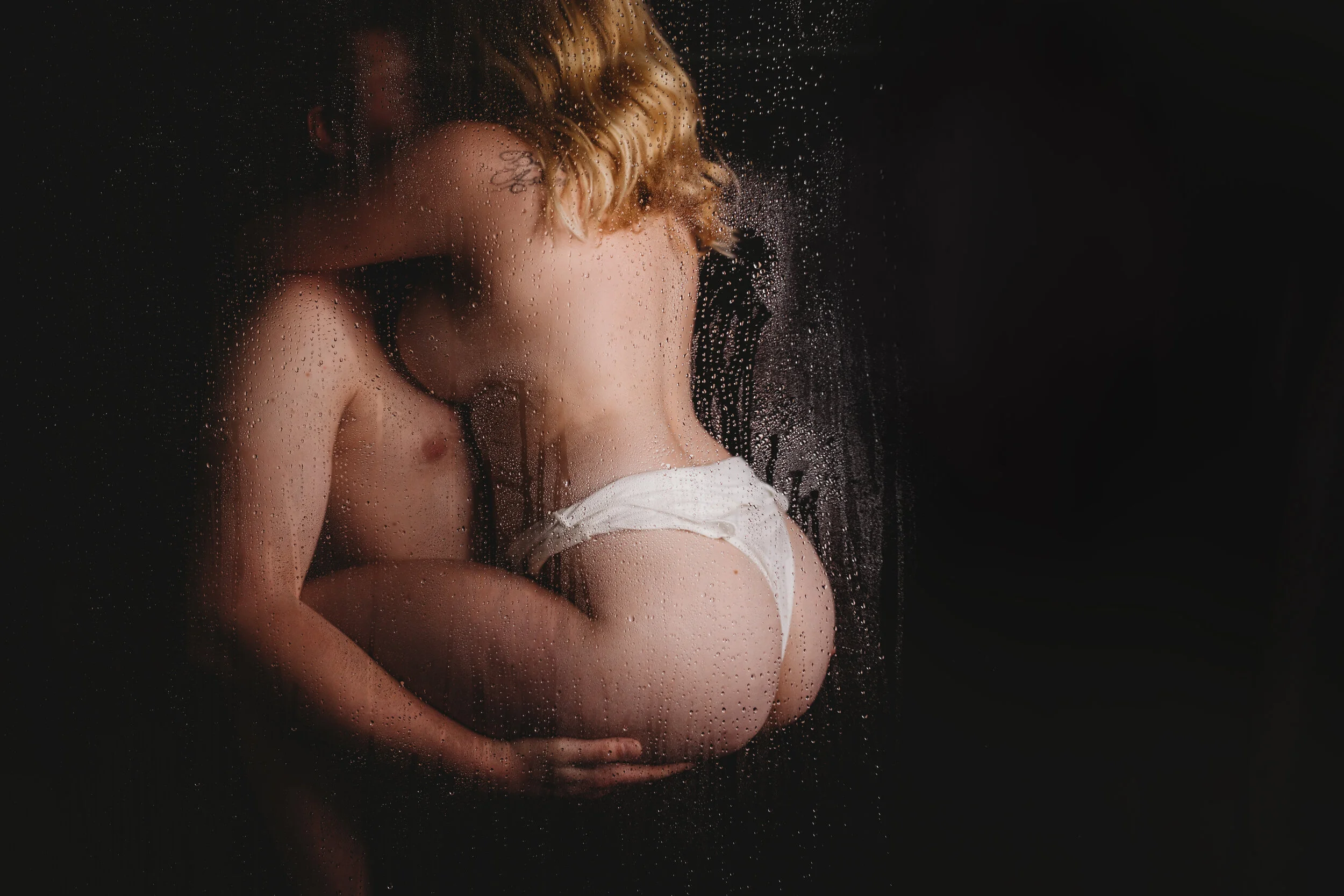 sexy couples boudoir in seattle 