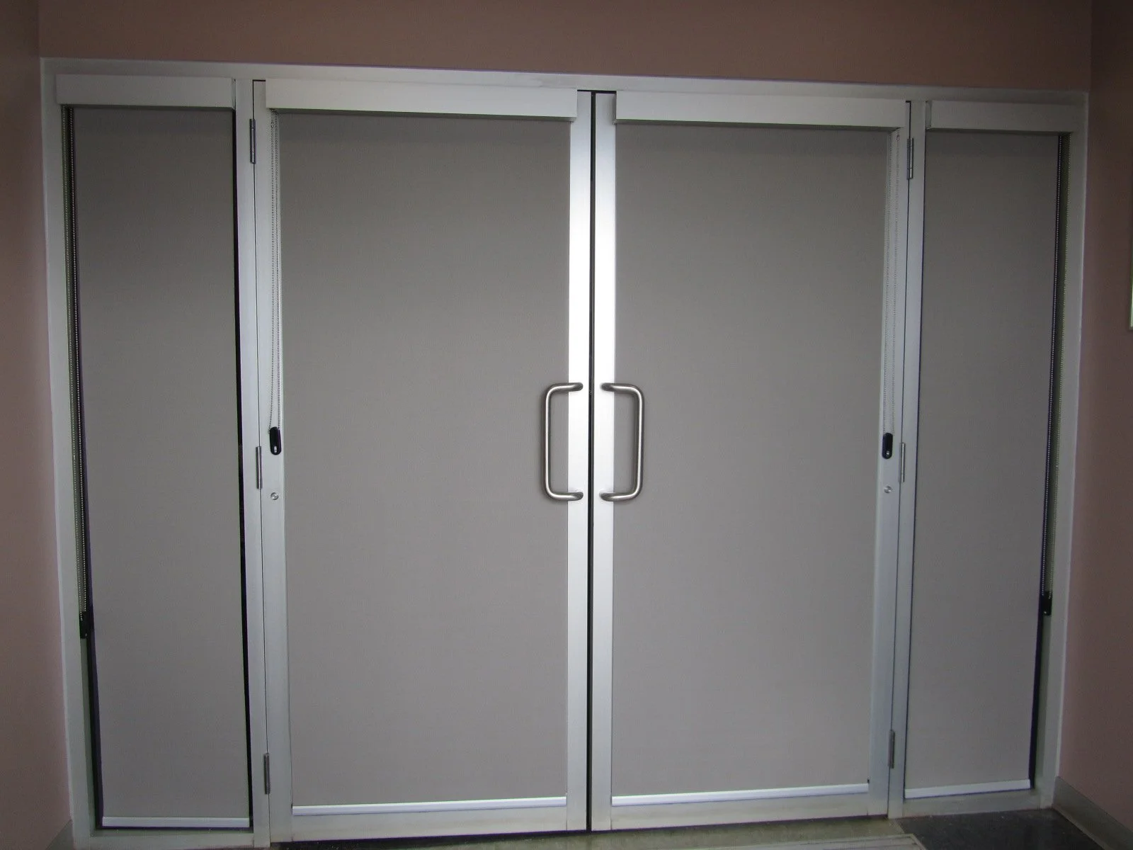 Business Roller Shades
