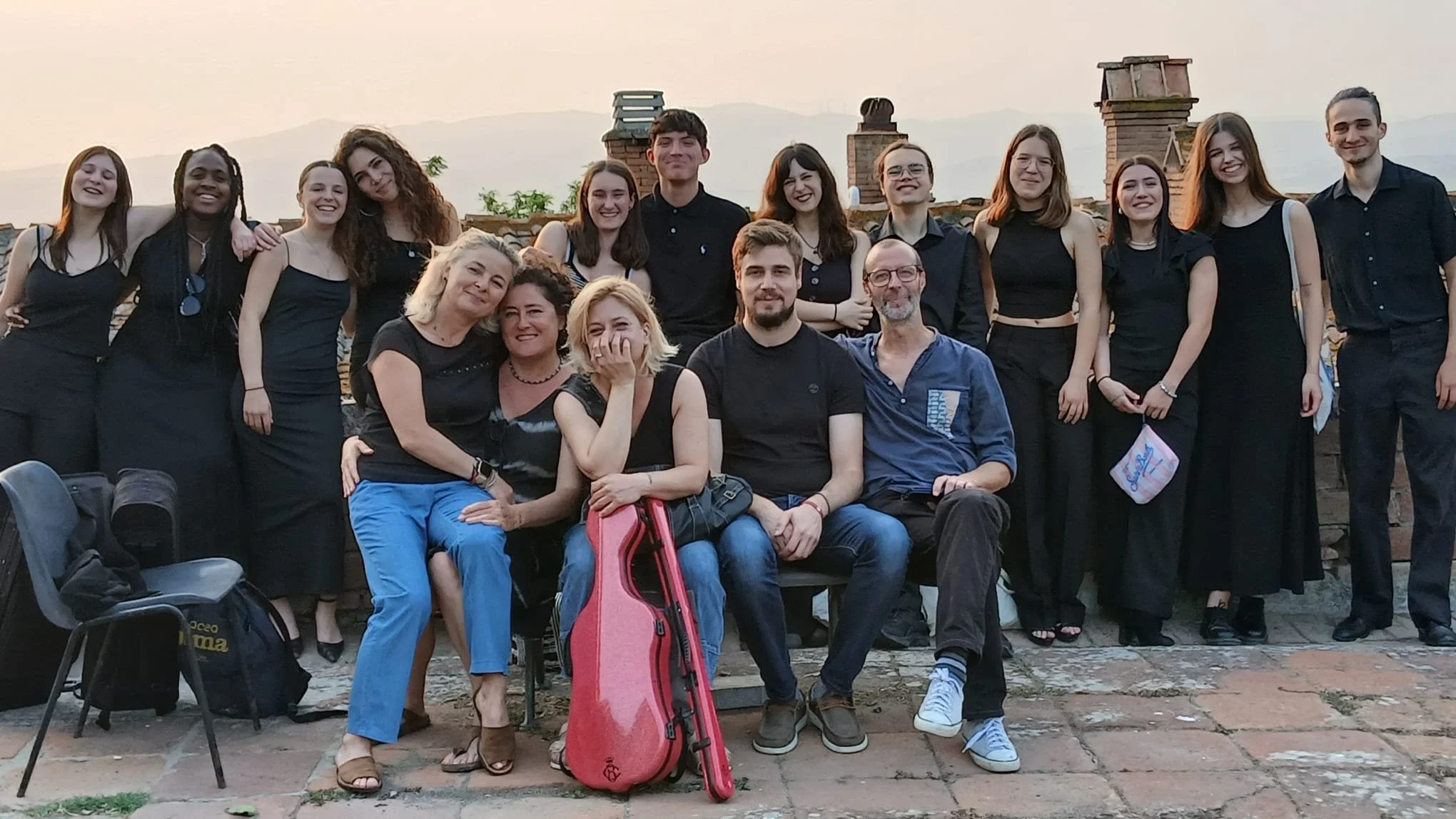 Con gli occhi della musica
