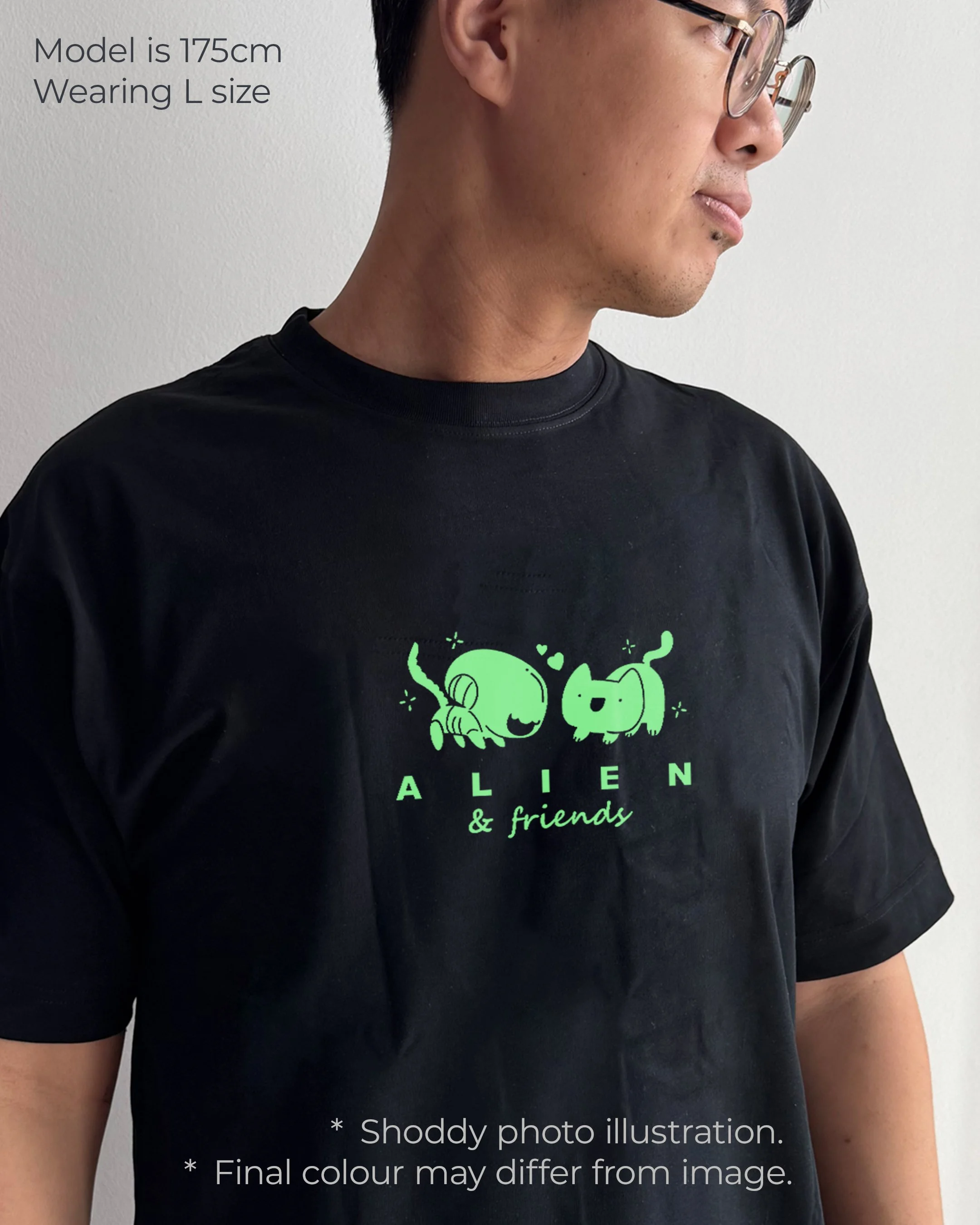 Oversized Tee Alien & Friends 2.jpg