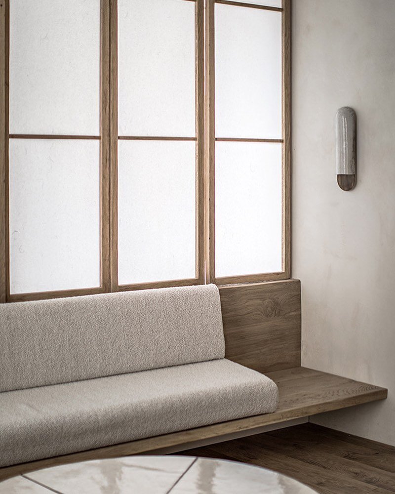 SPA La Maison Evidens de Beaut&eacute; is an airy and elegant space drawing inspiration from the Franco-Japanese influence of the House. 

Designed by Emmanuelle Simon, it&rsquo;s an interior filled with pieces of pure craftsmanship. Sandblasted furn