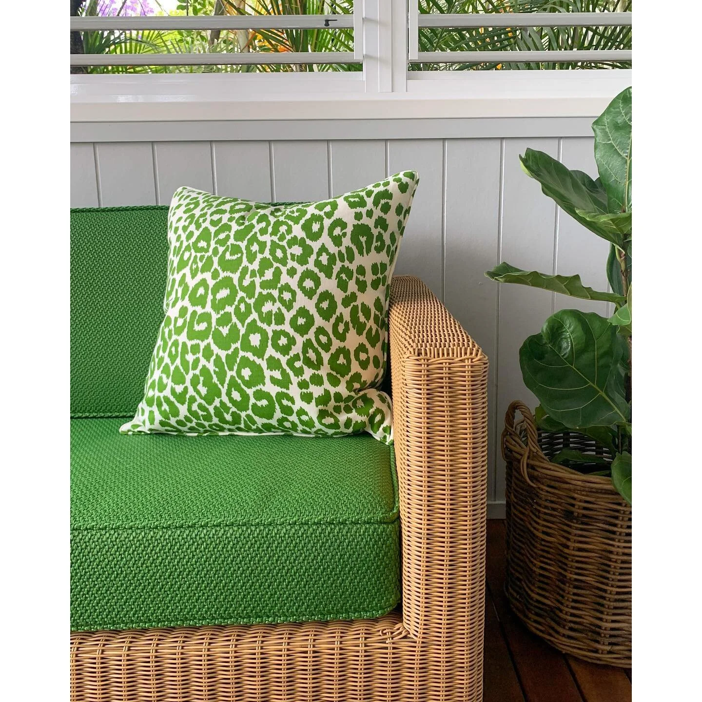 A couple of these 🌱🐆 outdoor cushions delivered today to compliment @wilsilly&rsquo;s beautiful sofa by @ascotliving. 💚