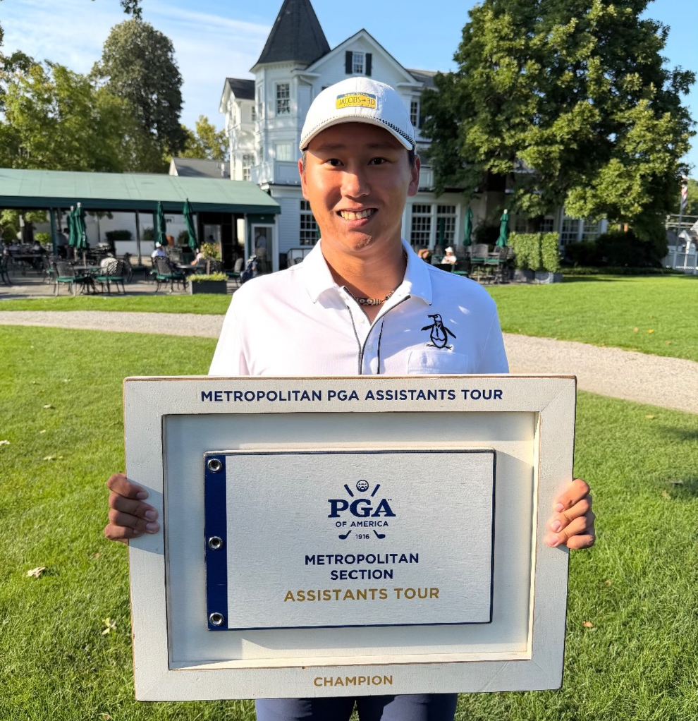 Chen fires 63 for the Win