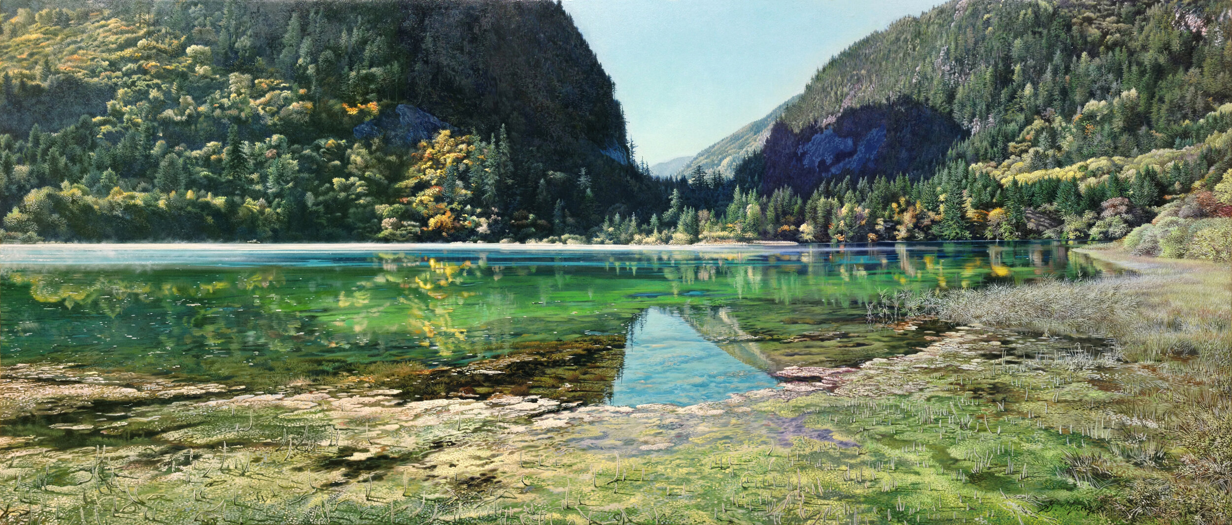 Flower-like lake in fall.jpg