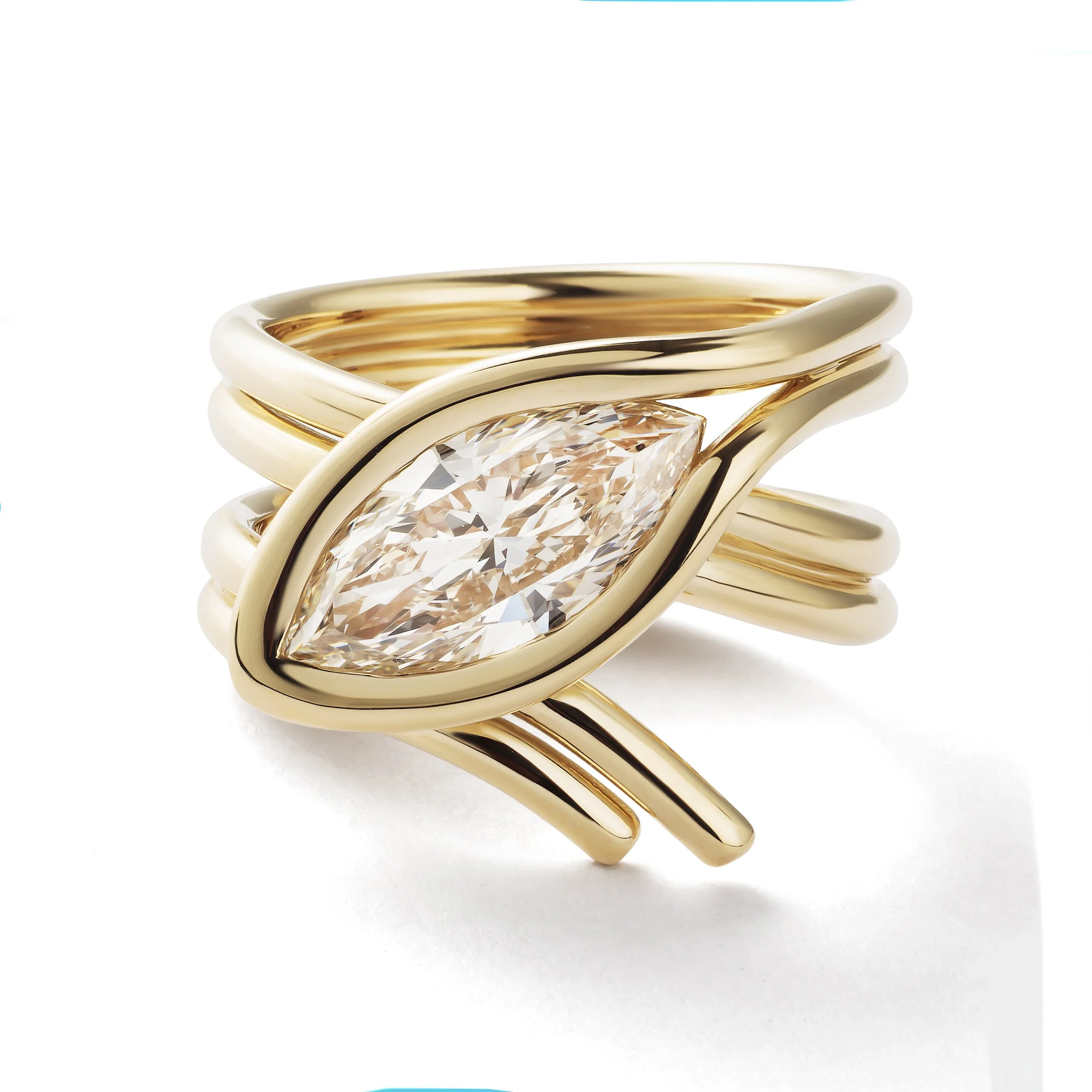 Drapped Lasso Marquee Ring