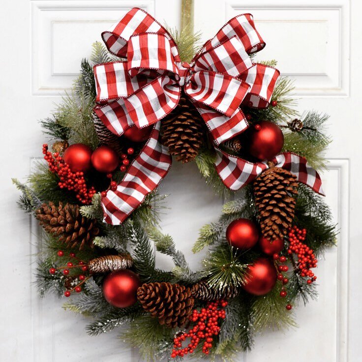 Merry &amp; Bright Wreath ❄️ 🌲 
Enjoy this beautiful &ldquo;everlasting evergreen&rdquo; holiday wreath for years and years to come.

Our designer`s have created a classic Christmas wreath with a magical array of permanent botanicals, pine cones, or