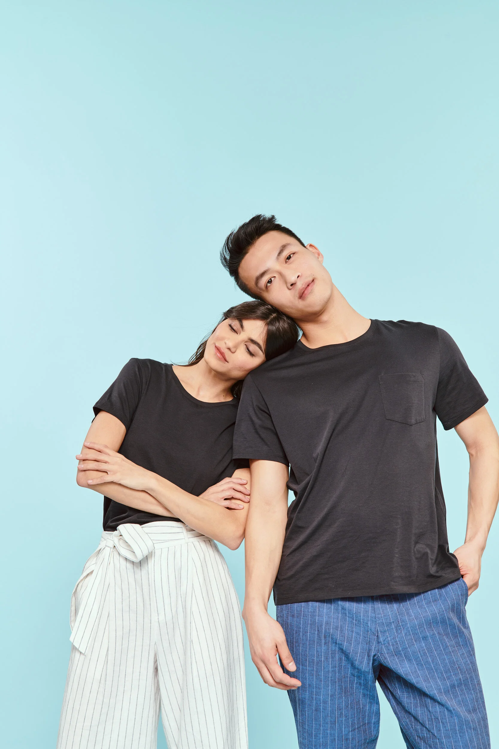 BOMBAS_Embrace-5207.jpg