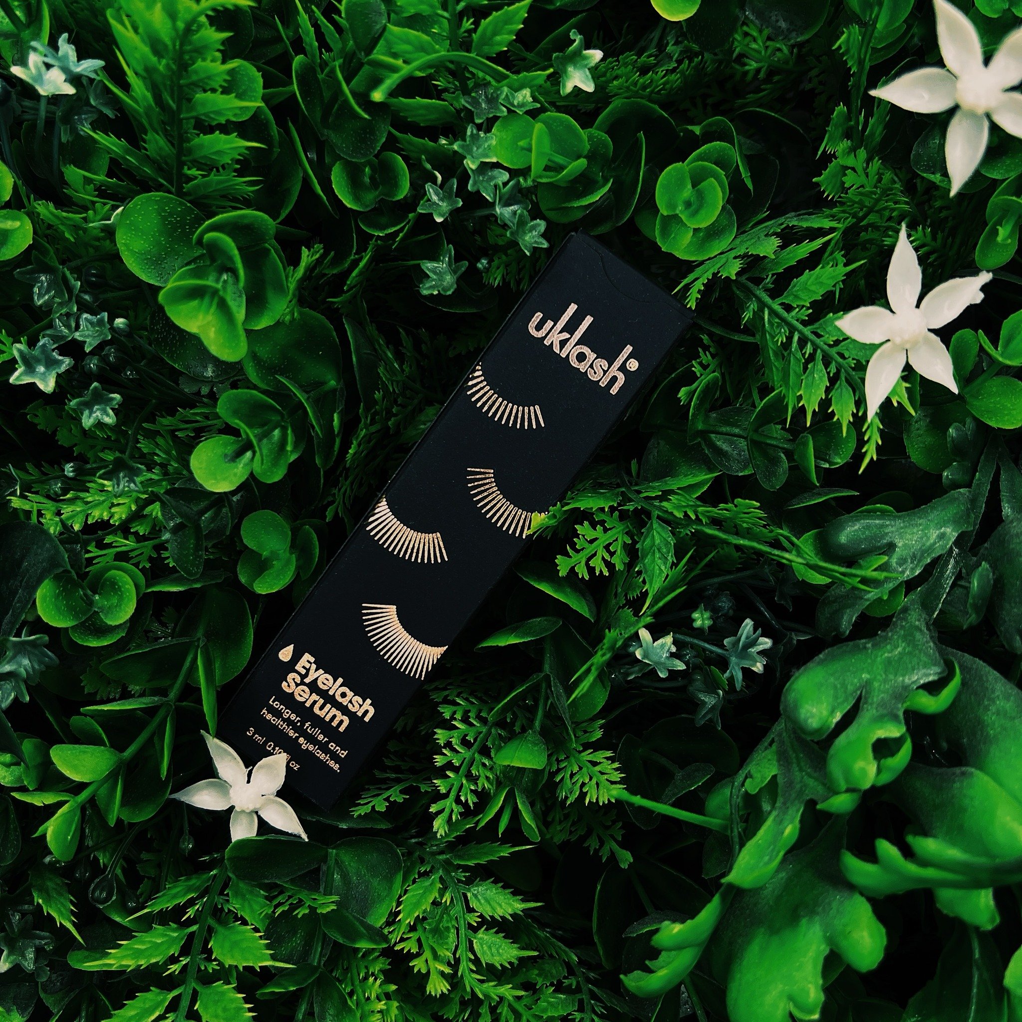 holiday season is approaching which means it&rsquo;s time to stock up on all the essentials, and the @uklash serum is definitely  #1 on that list 🦋 this serum will make your natural lashes grow longer, stronger and thicker - giving you undeniable re
