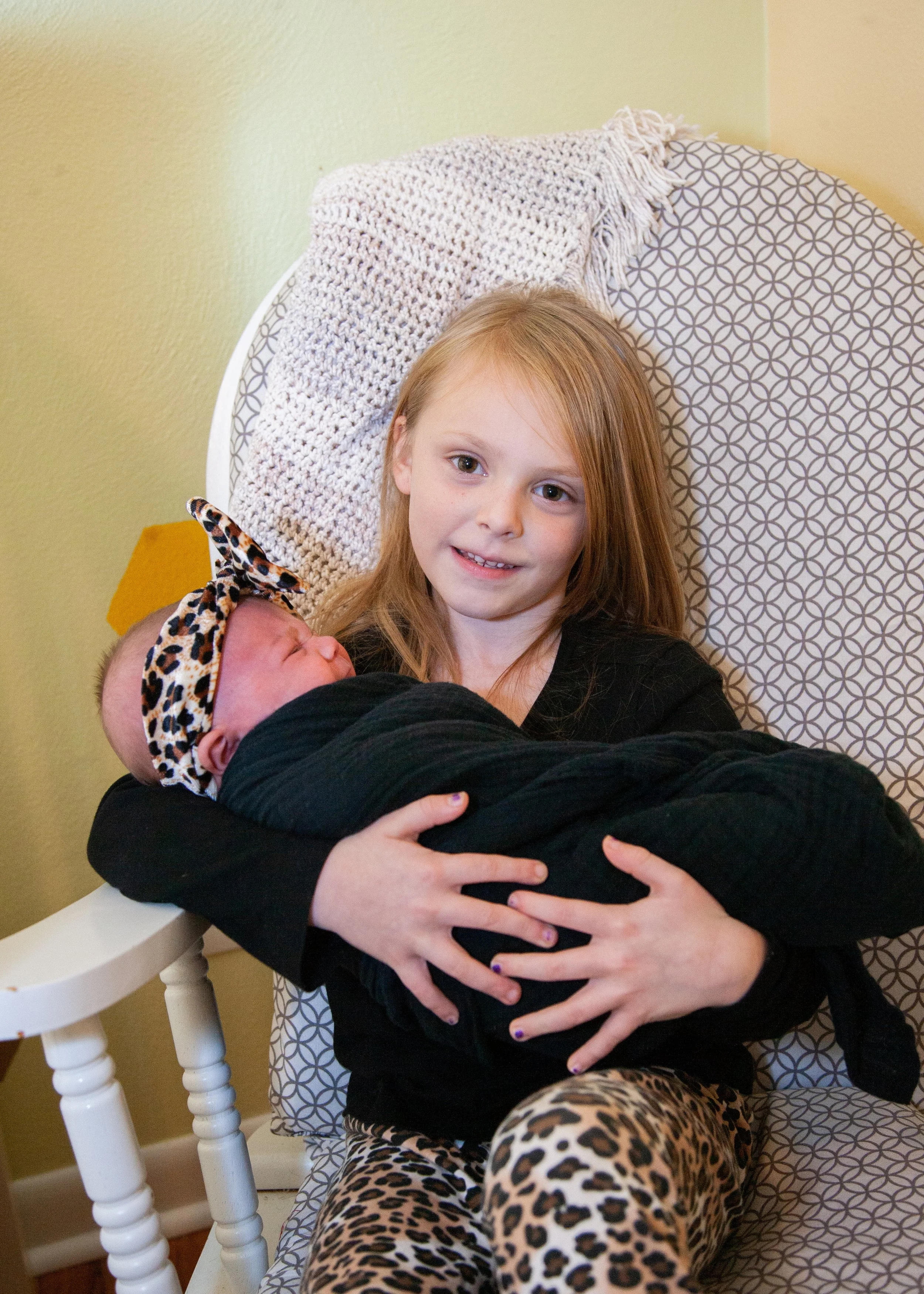 Clarke Newborn-19.jpg