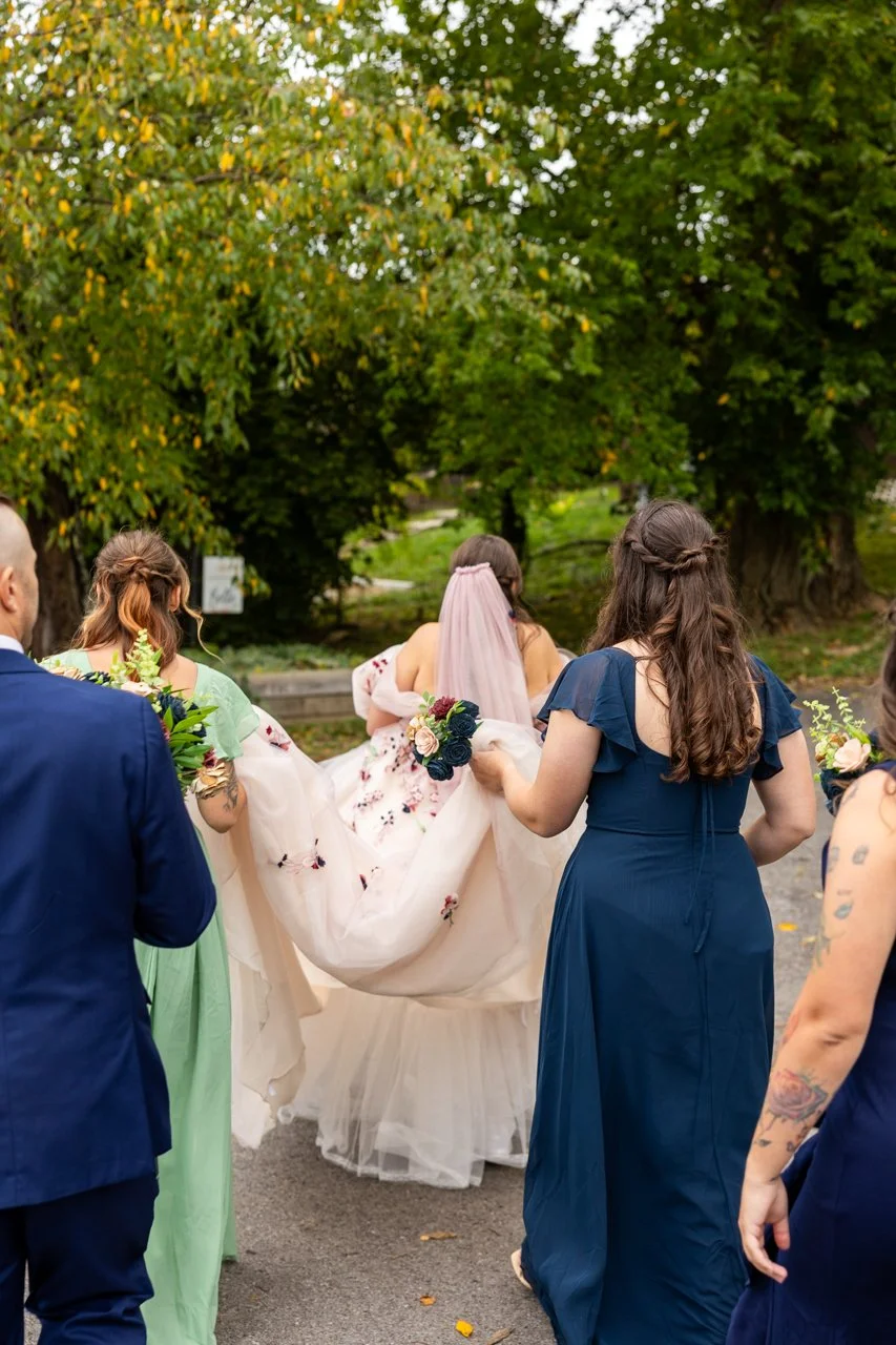 weddingfloralweddingdresskentucky-5.jpg