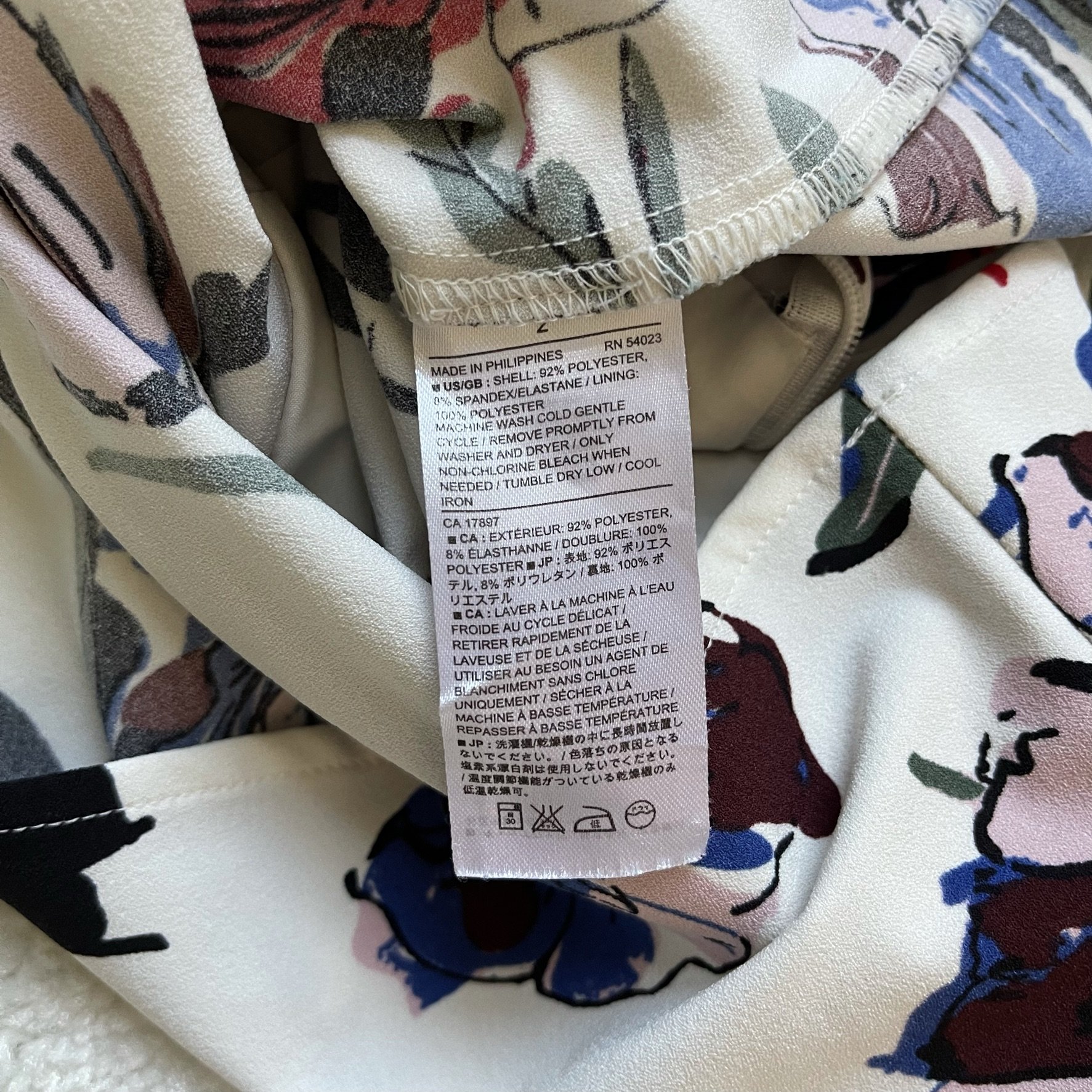 Fabric contents tag