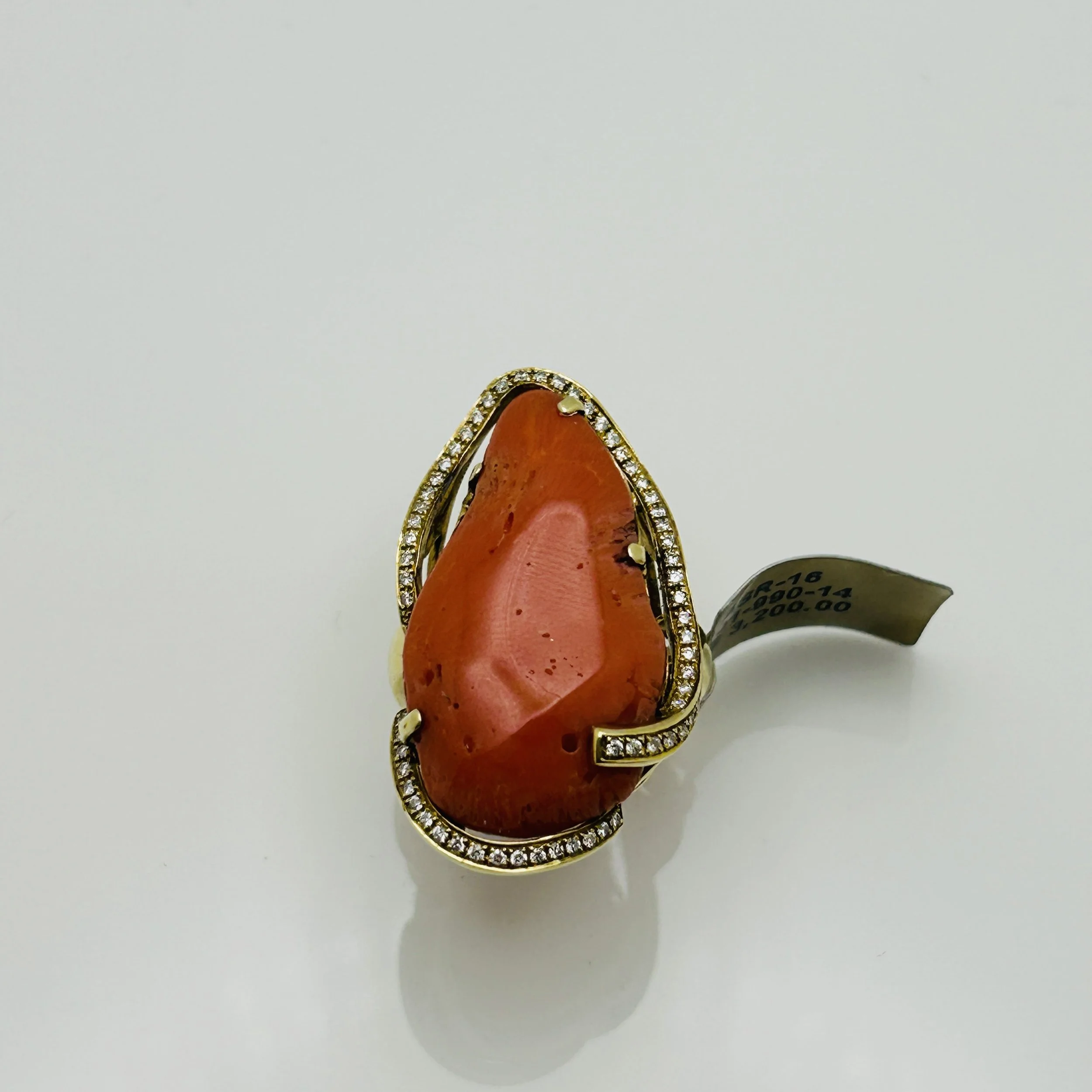 18 karat yellow gold Coral ring with Diamonds - ASR-18 #01-990-14