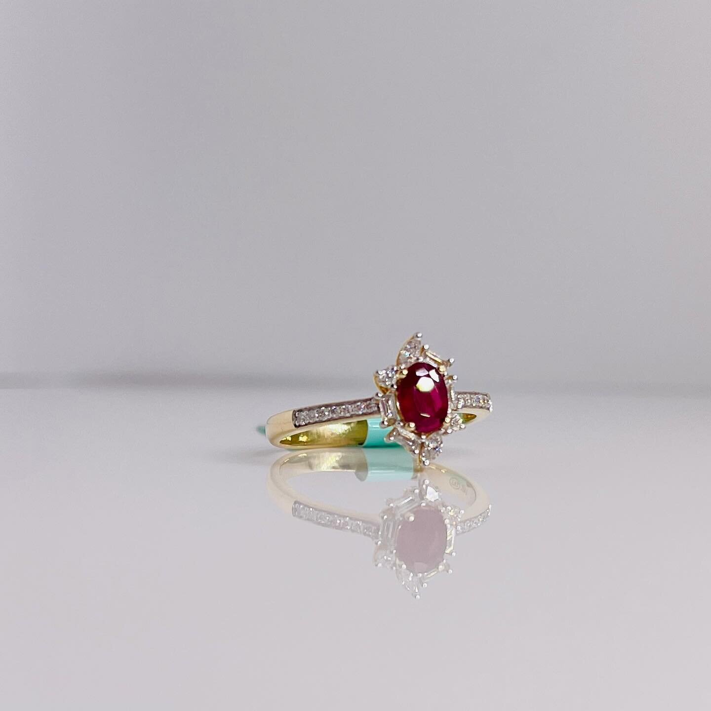 14 karat yellow gold Ruby ring with Diamonds 

Need more information?
Please message us.

#finejewel #gold #earring #ring #necklace #everyday
#18k #18kgold #18kyellowgold #whitegold  #jewellery #jewelry #canadianmade #craftsman
#love #vyi #localbusin
