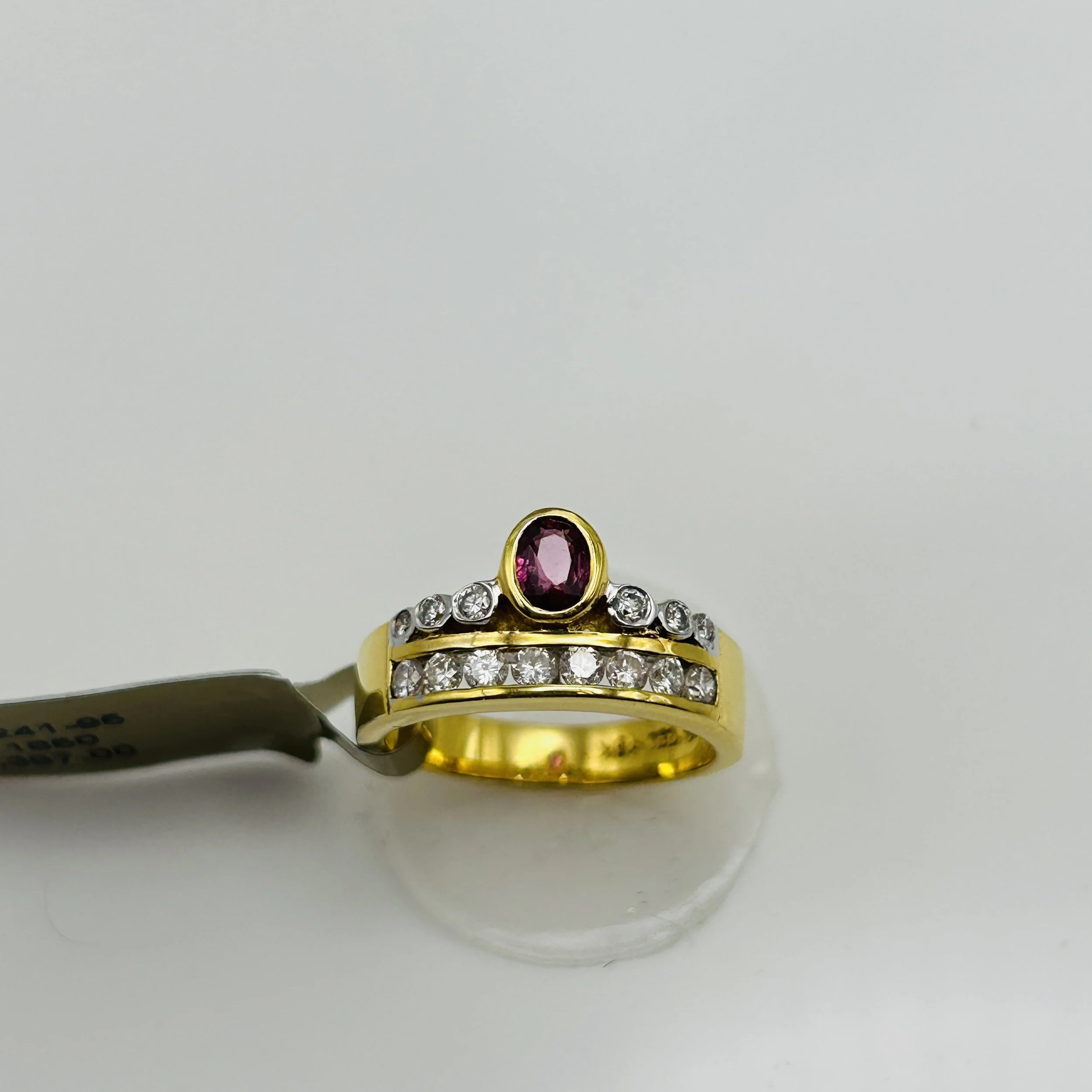 18 karat yellow gold Ruby ring with Diamonds - A-241-95 #011850