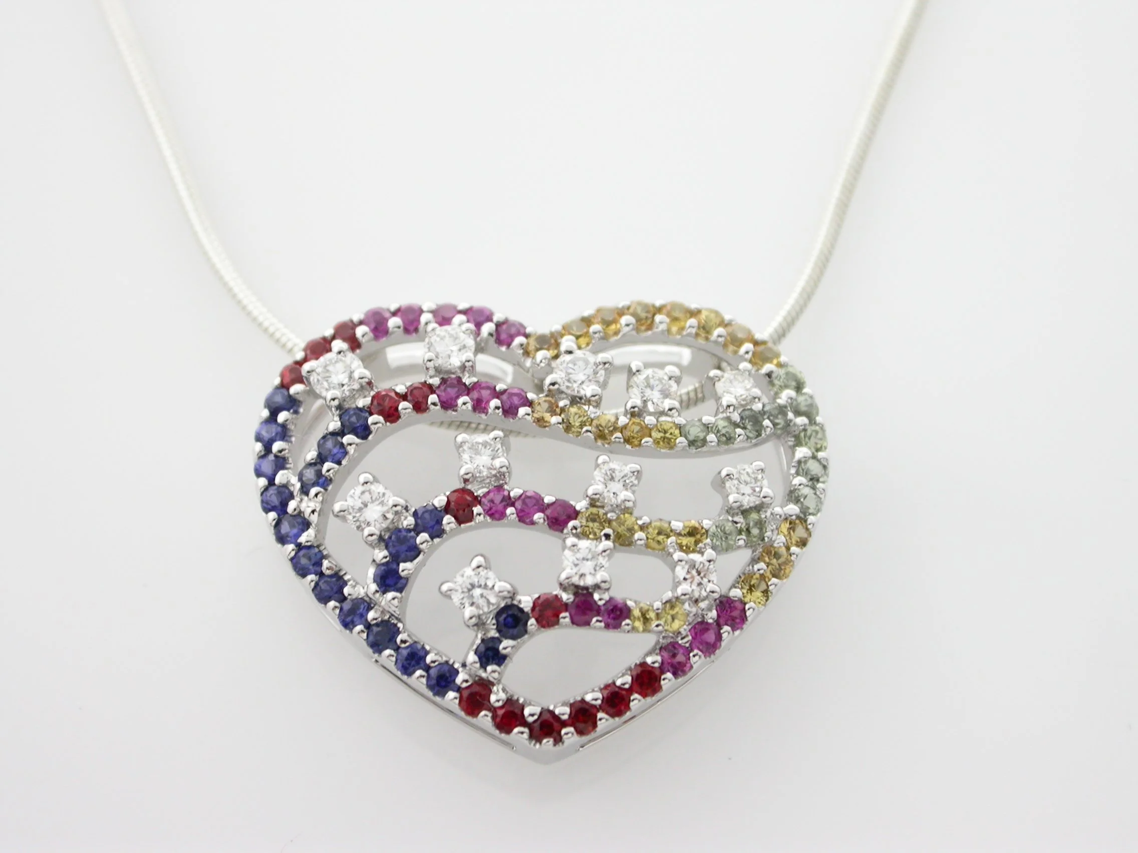 18 karat white gold Blue Sapphire Pendant with Diamonds -  AP9091WW #015964