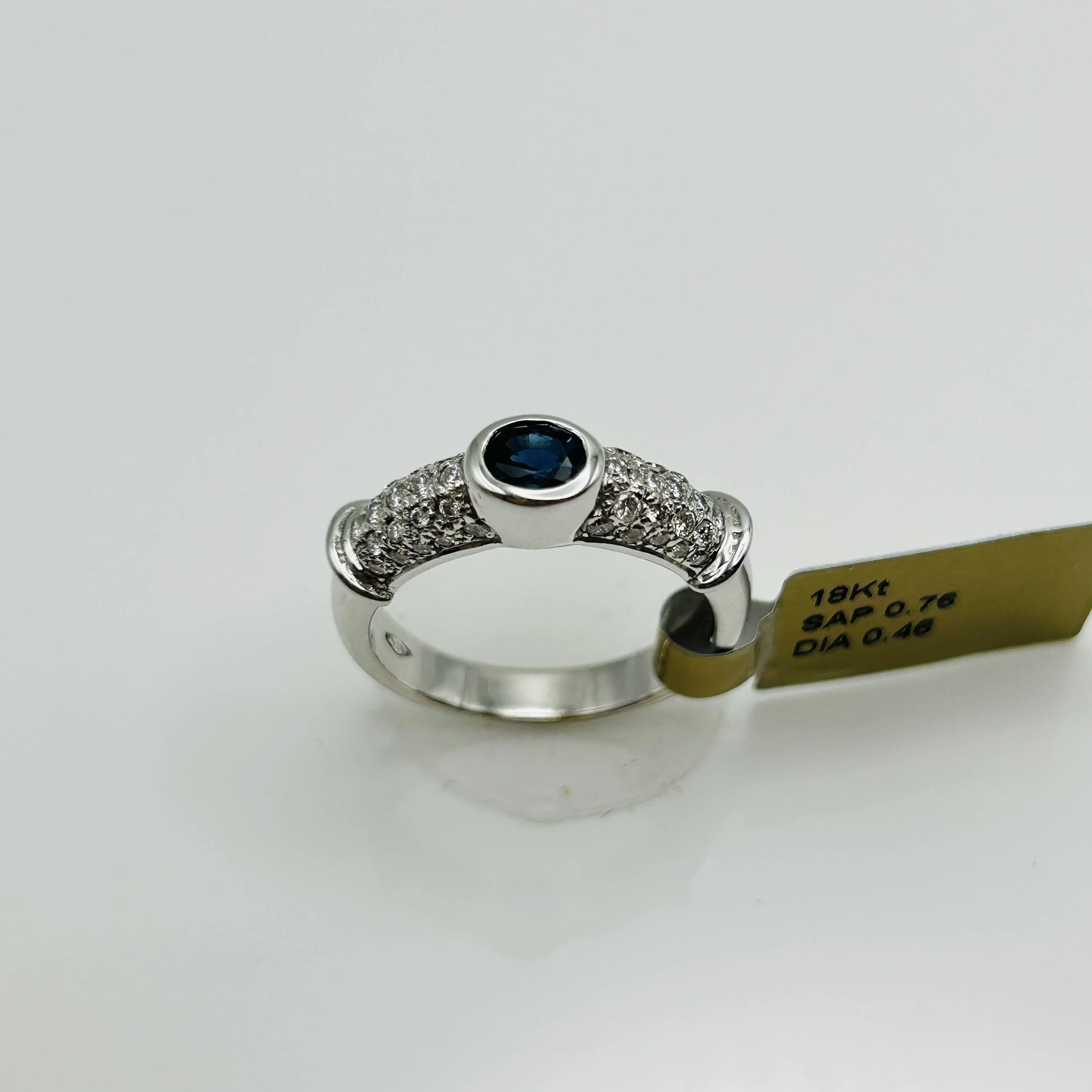 18 karat white gold Sapphire ring with Diamonds - BCSR116-2 #HARHONY