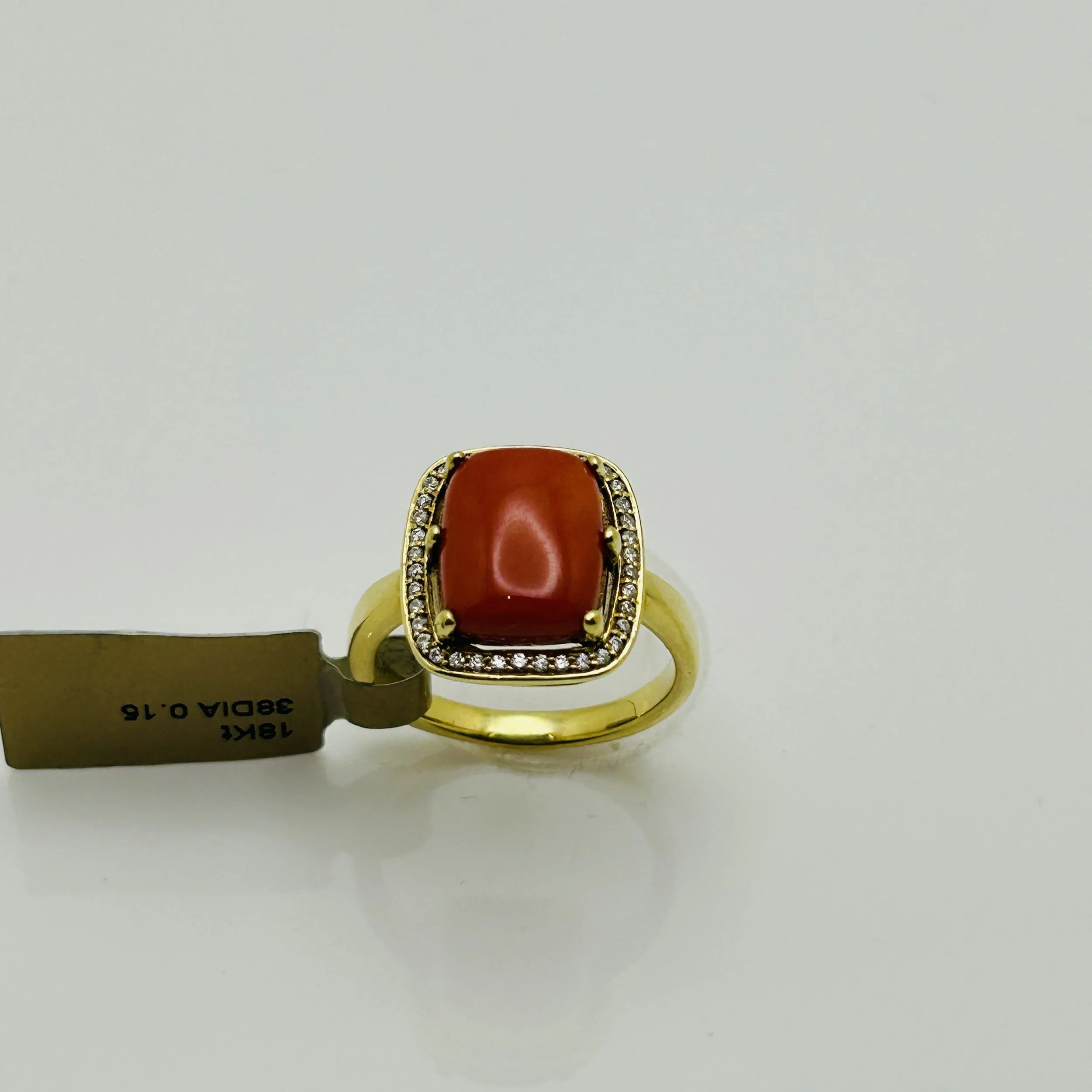 18 karat yellow gold Coral ring with Diamonds - 13R-005 #01478-14
