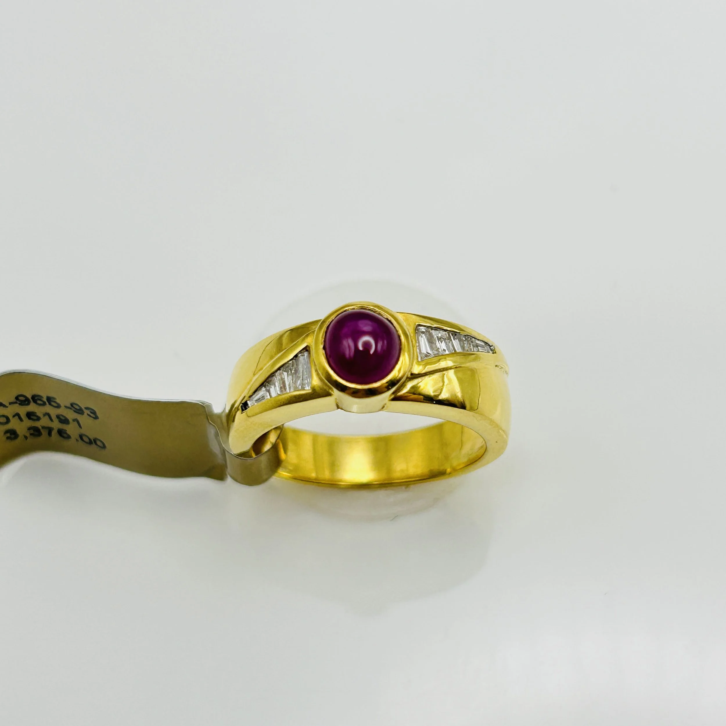 18 karat yellow gold Ruby ring with Diamonds - A-965-93 #015191