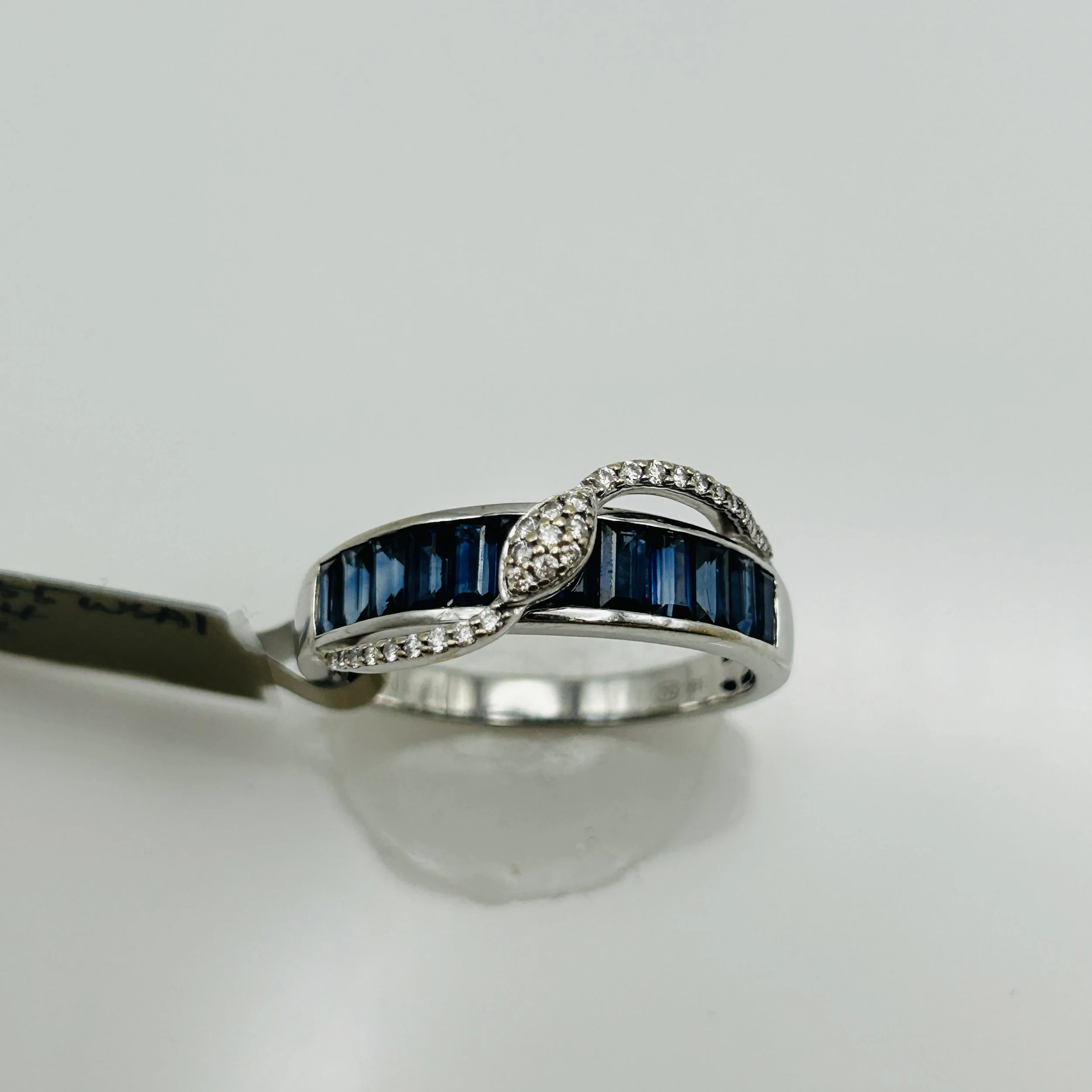 18 karat white gold Sapphire ring with Diamonds - AR955WSA1 #1844