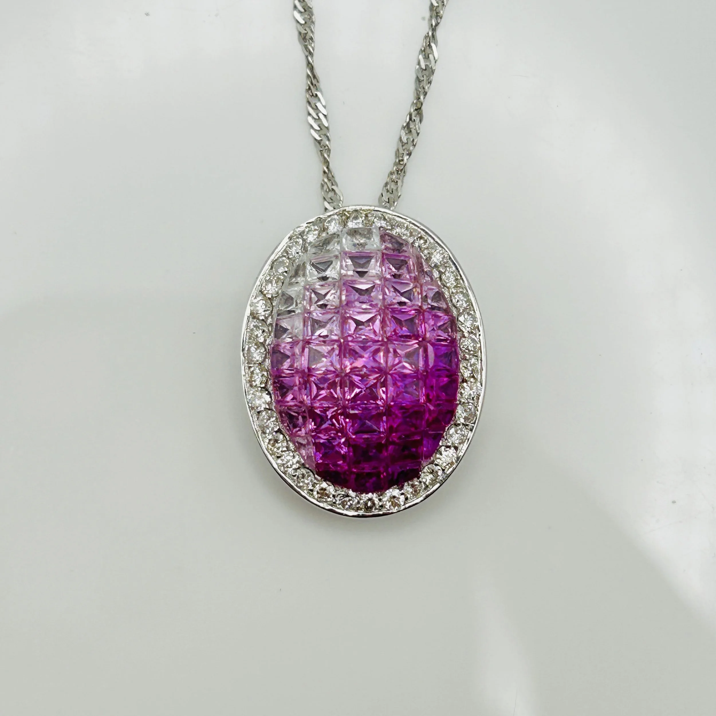 18 karat white gold Pink Sapphire Pendant with Diamonds -   A5-026 #025226