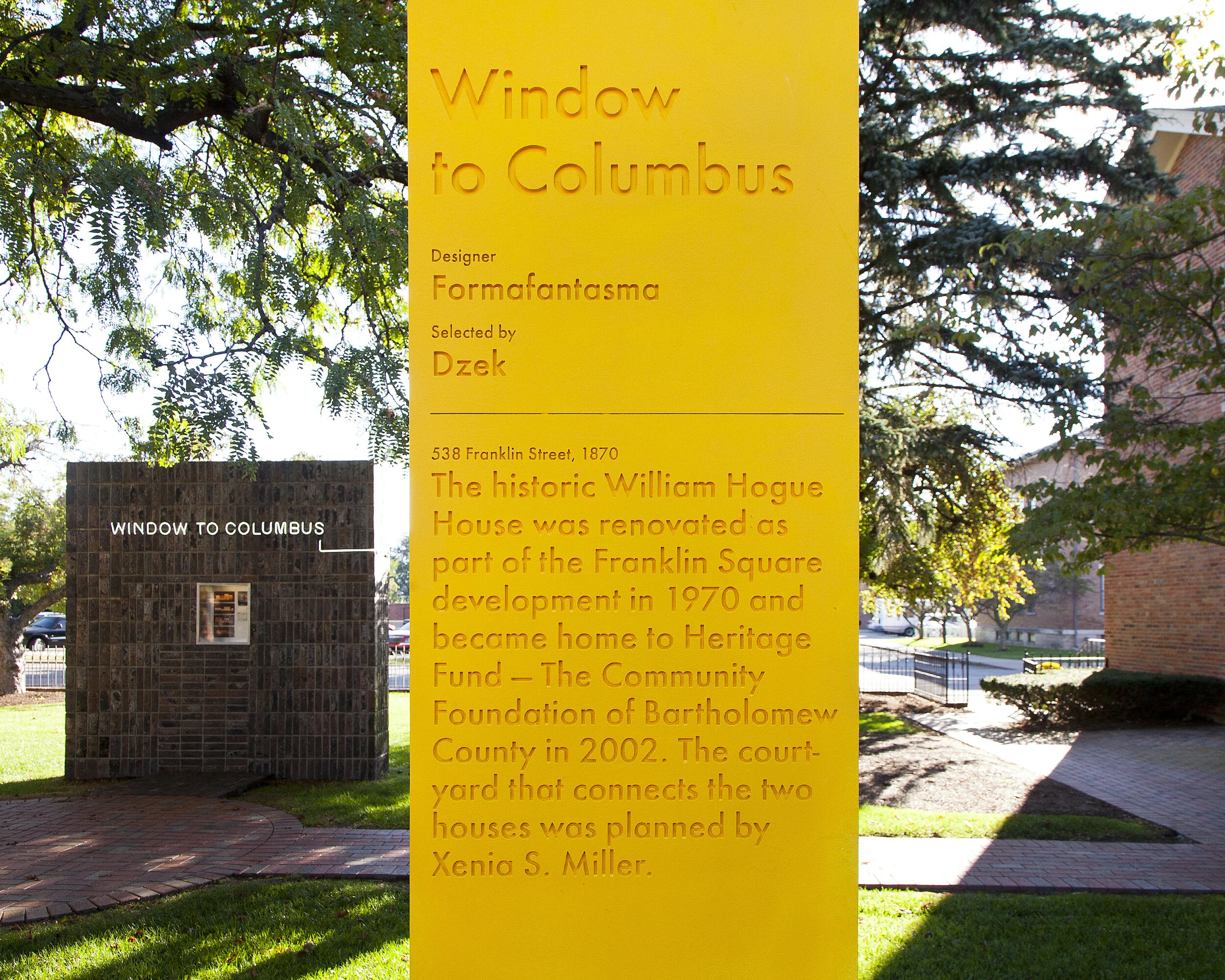 Window_To_Columbus_Kiosk_002.jpg
