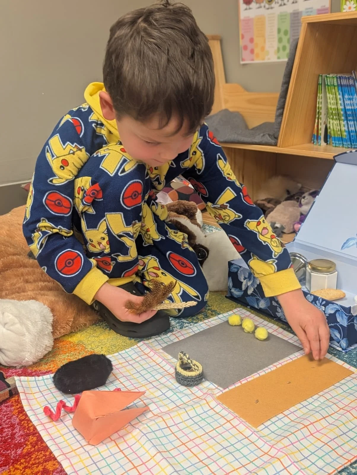 Wrapping up the first week of December with a cozy PJ day. Because learning is even more fun in comfort. #pjsday #leslilascimmunity #lwsd #montessori #montessorieducation #frencheducation