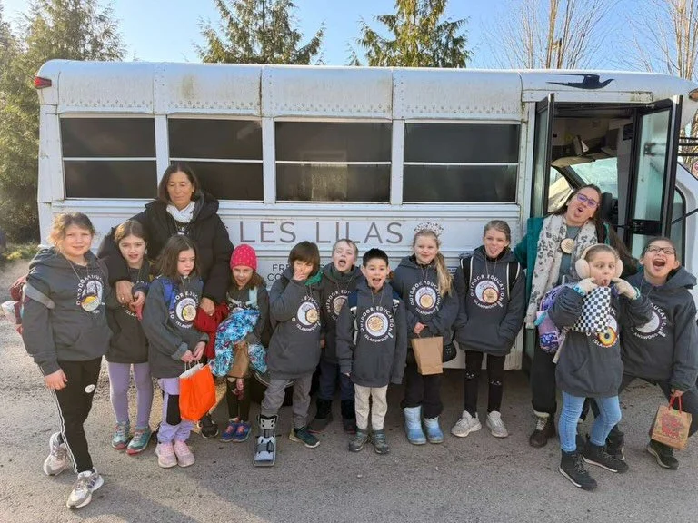 Our 3rd and 4th graders are off on an exciting adventure!
They headed out for a few days of overnight camp at Camp Ilandwood.
Stay tuned &mdash; we&rsquo;ll report back soon with highlights from their trip! #leslilascommunity #lwsd #kirklandparents