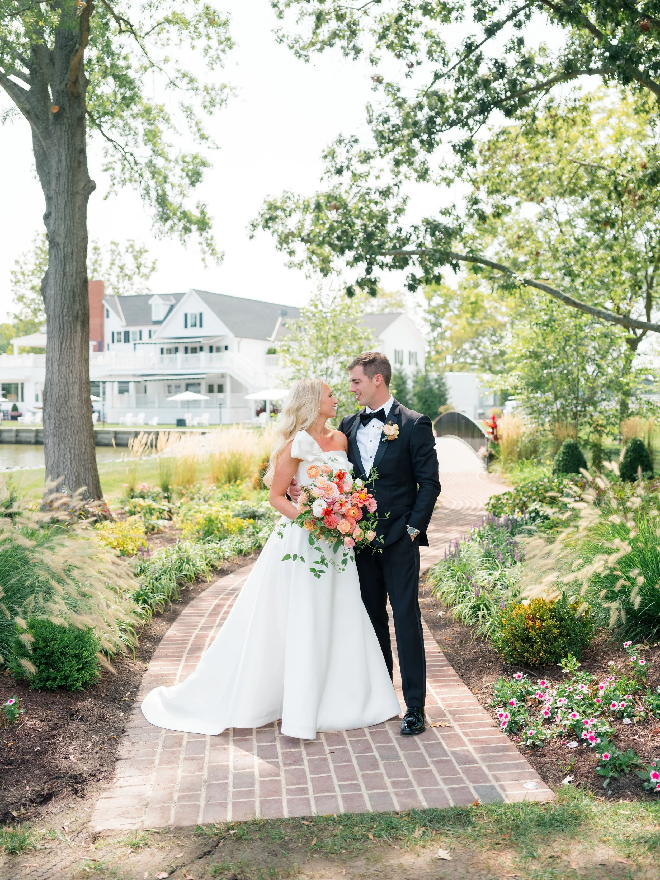 Claire_Bobby_CourtneyLindenPhotography_0394.jpg